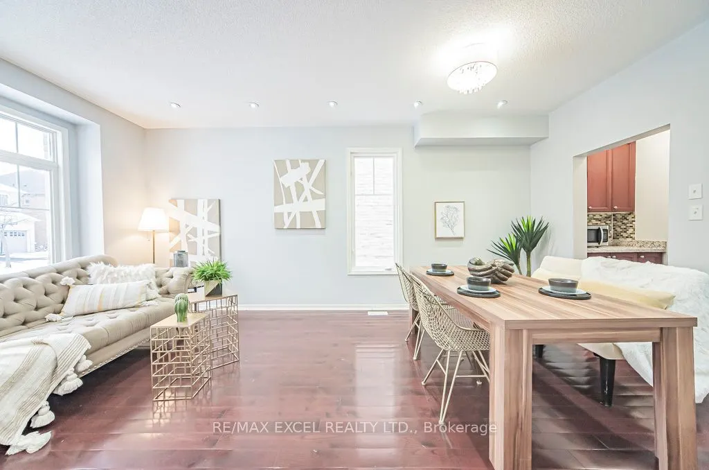 3 Headon Avenue