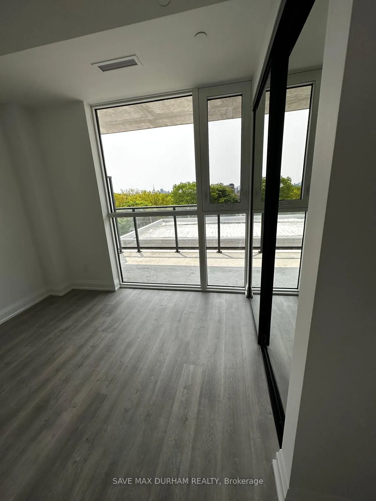 2369 Danforth Avenue, #616