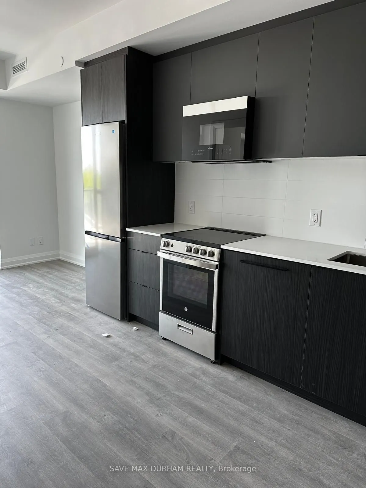 2369 Danforth Avenue, #616