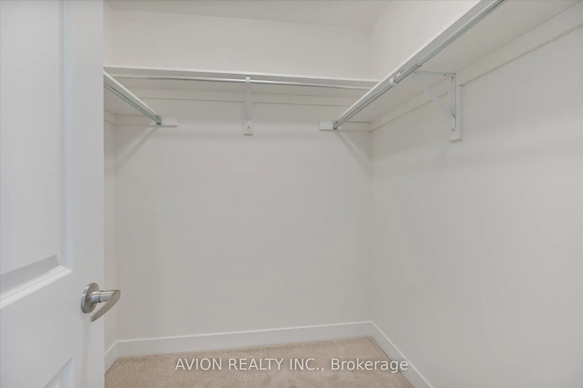 96 Donald Fleming Way N, #124