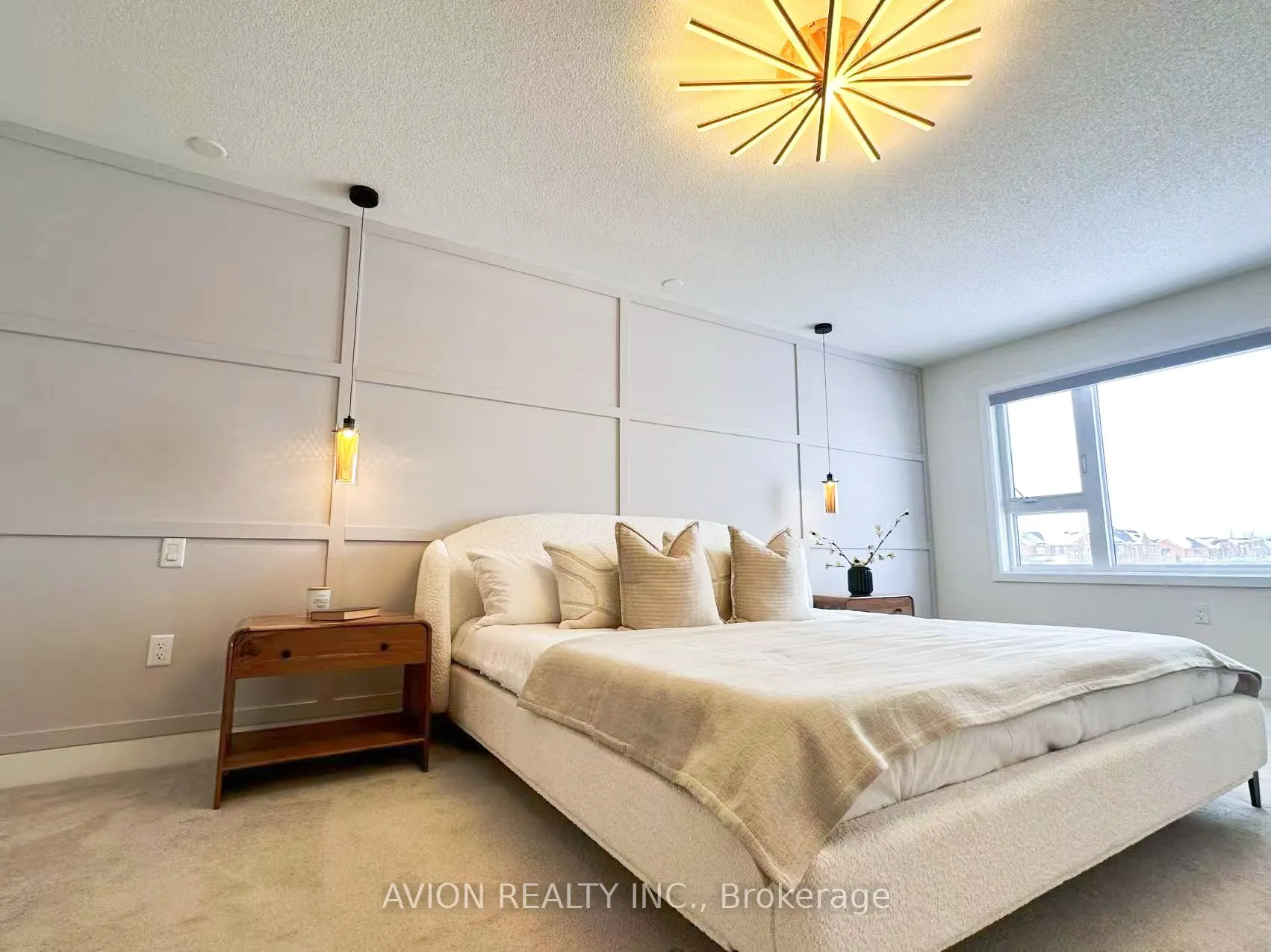 96 Donald Fleming Way N, #124