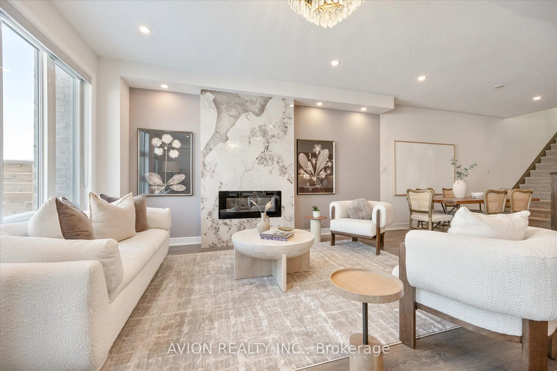 96 Donald Fleming Way N, #124