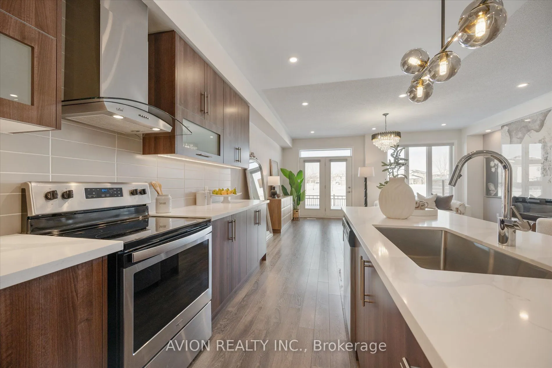 96 Donald Fleming Way N, #124