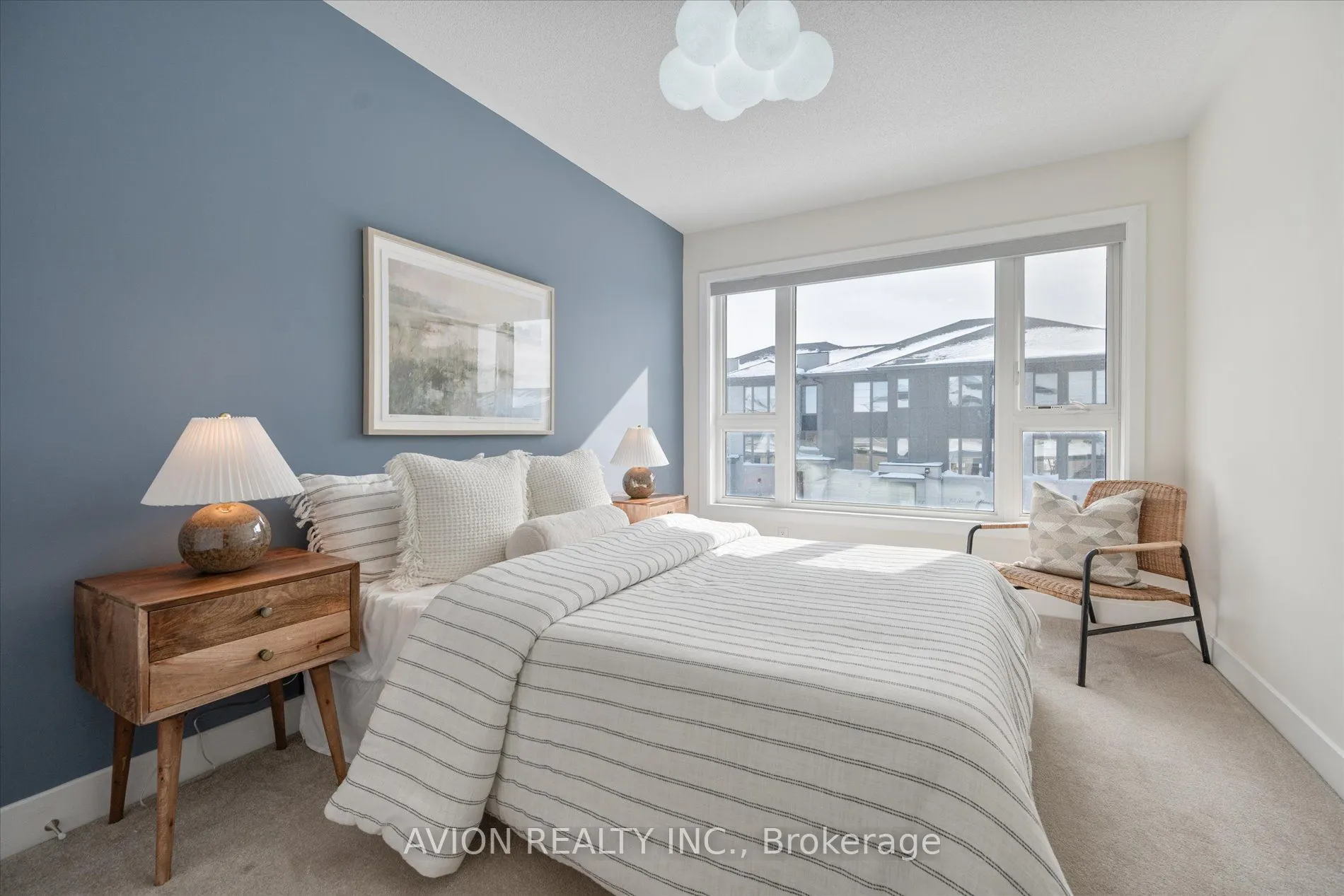 96 Donald Fleming Way N, #124