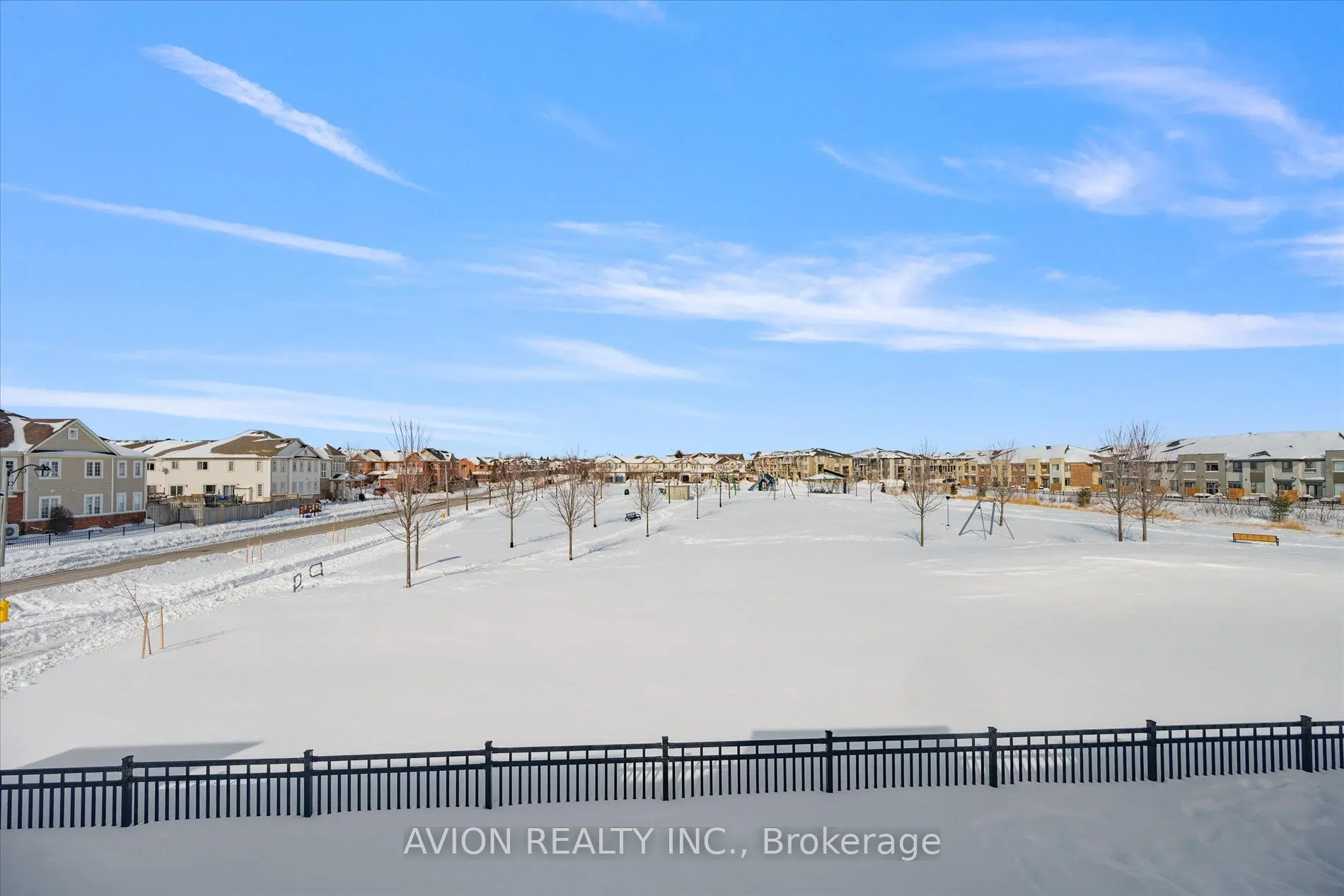 96 Donald Fleming Way N, #124