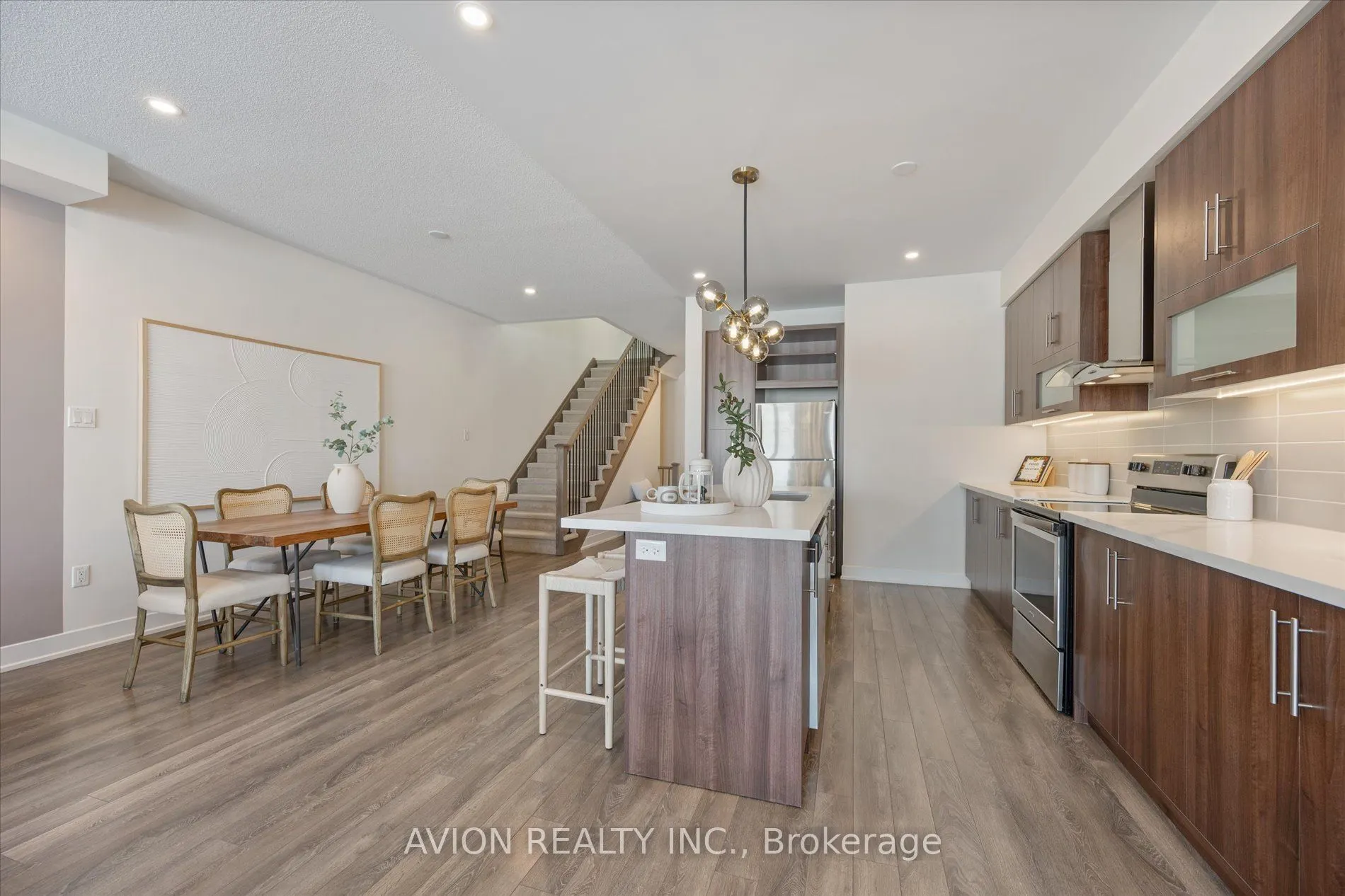 96 Donald Fleming Way N, #124