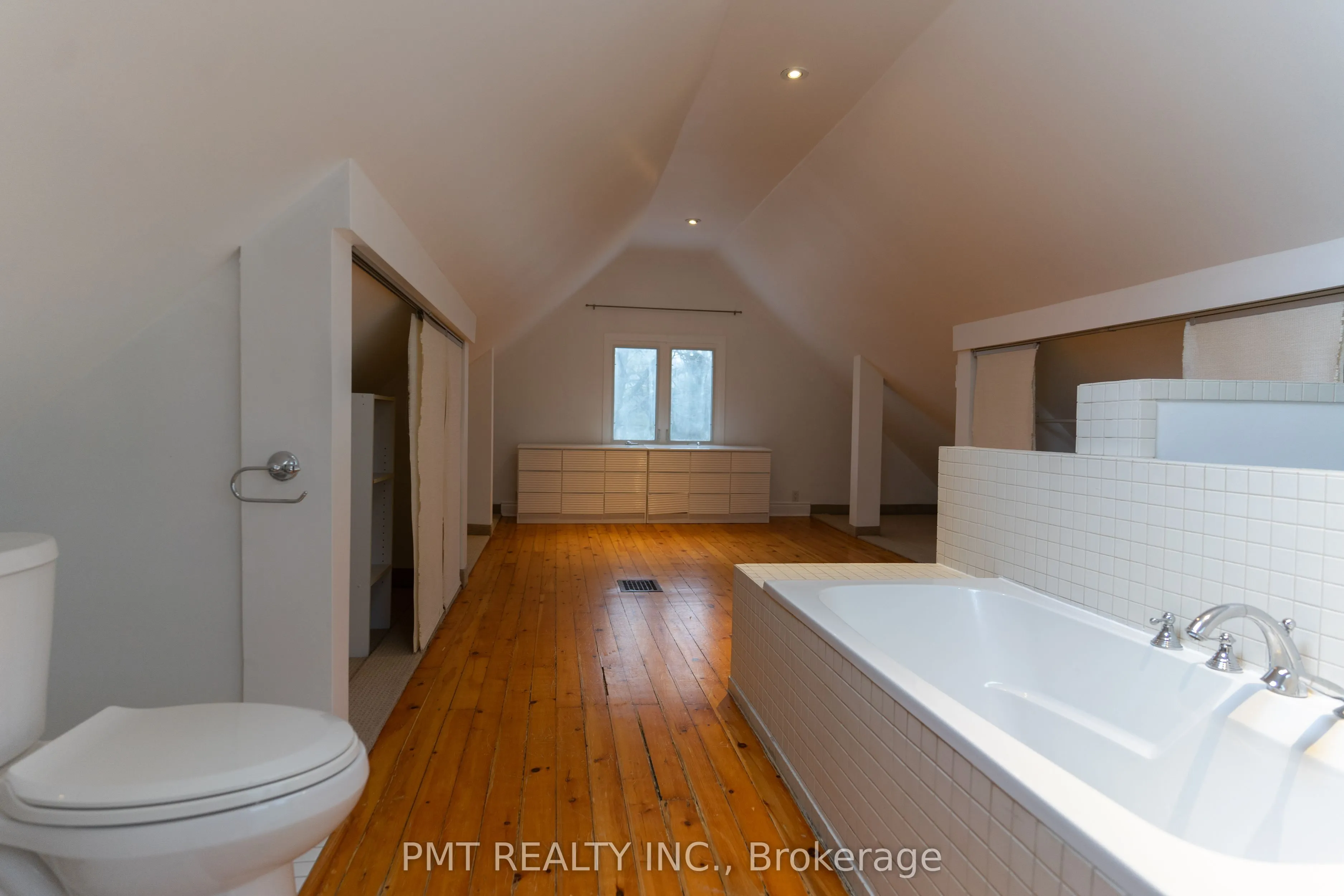 238 Woodfield Road