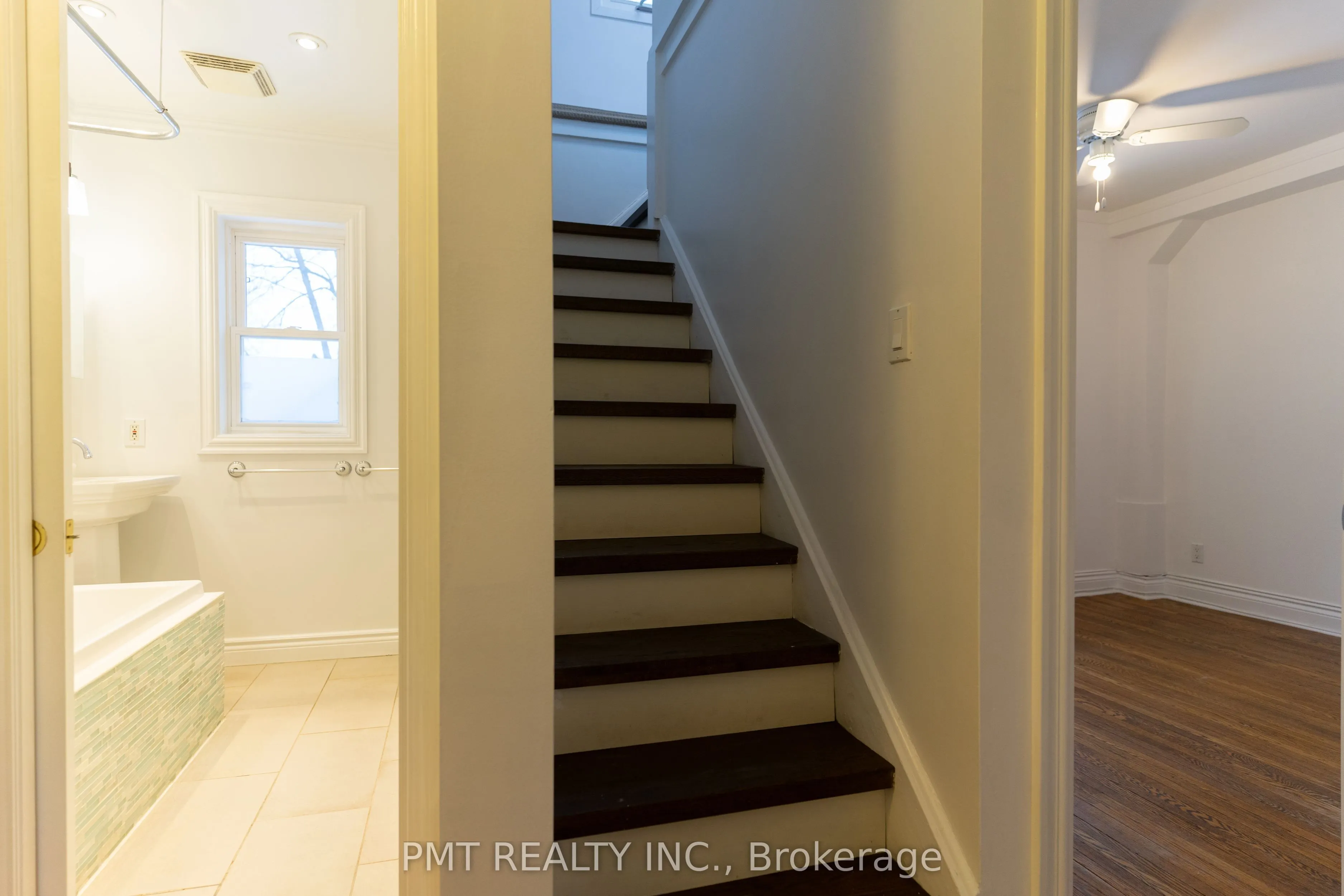 238 Woodfield Road