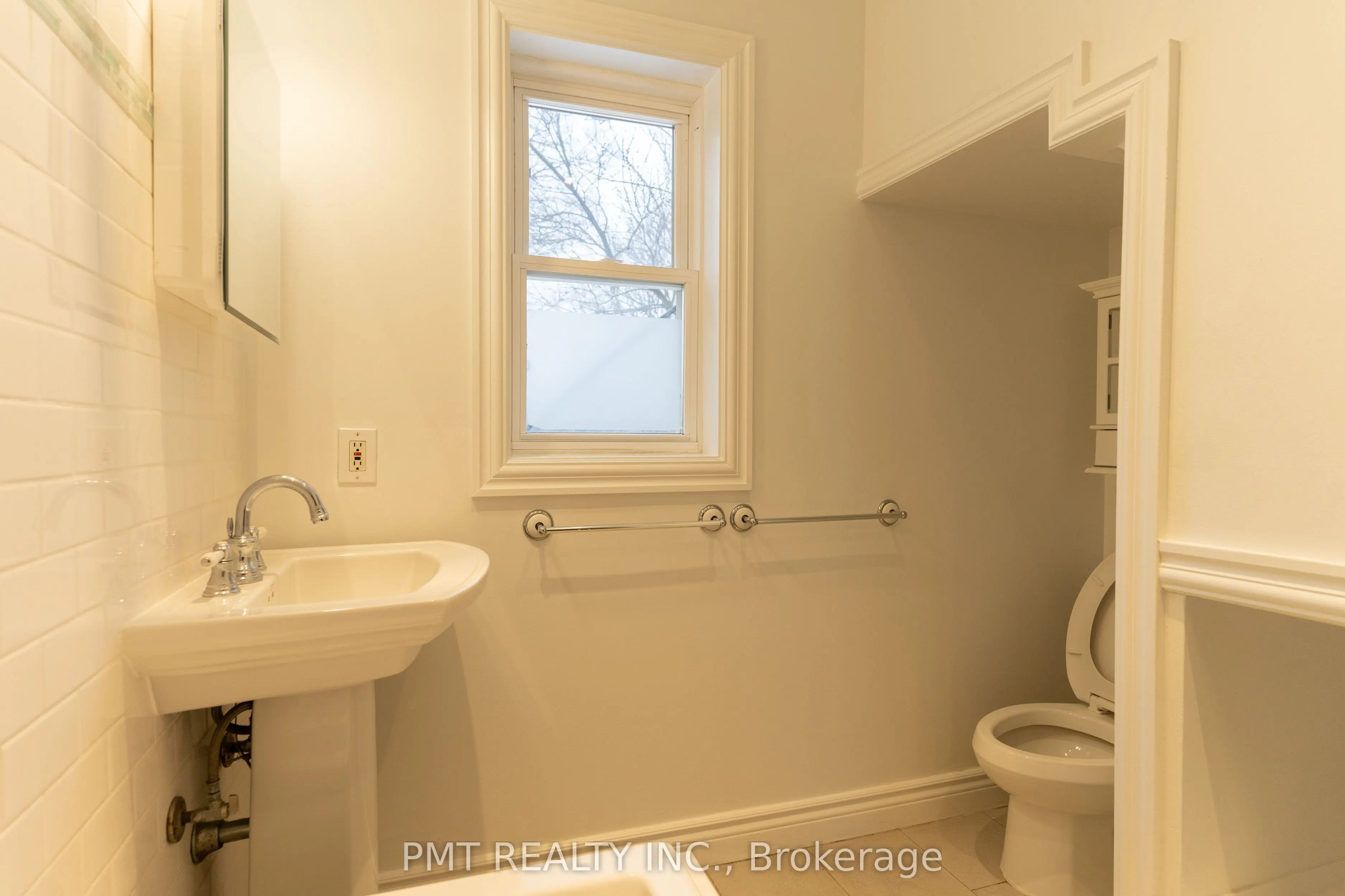 238 Woodfield Road