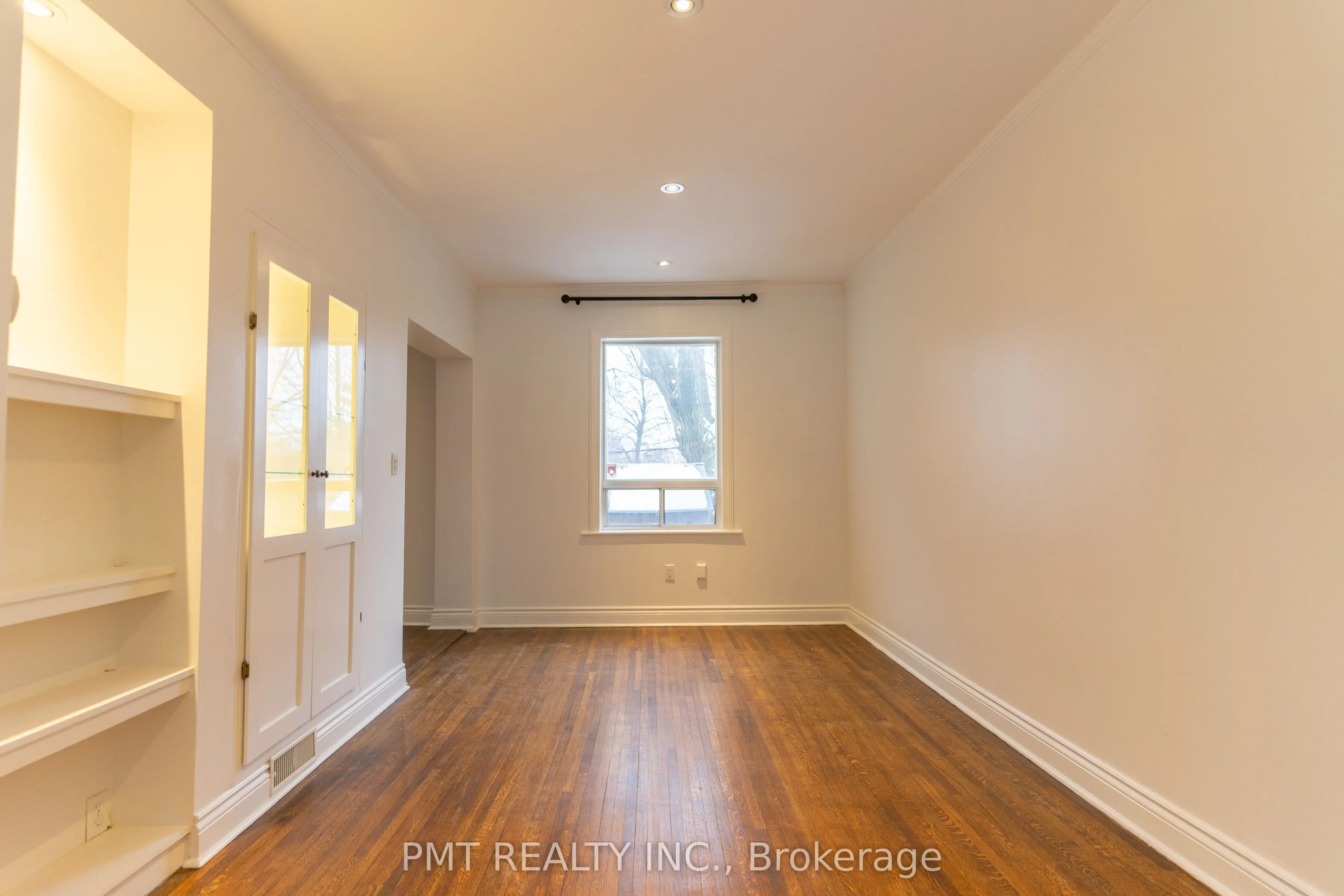 238 Woodfield Road