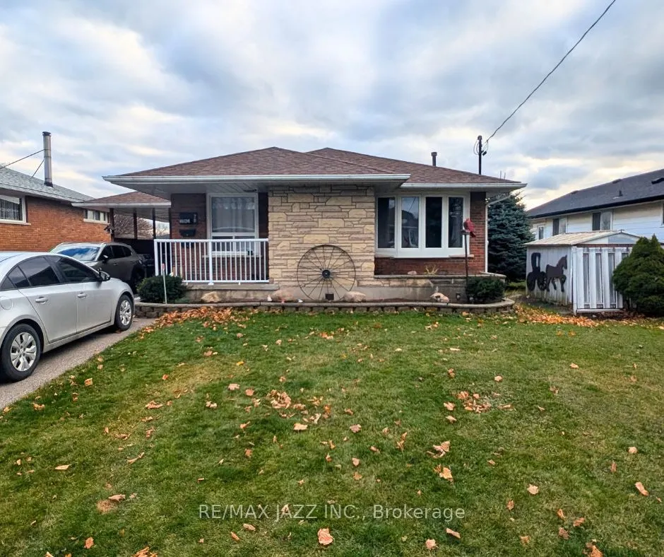 78 Parkway Crescent, #Upper