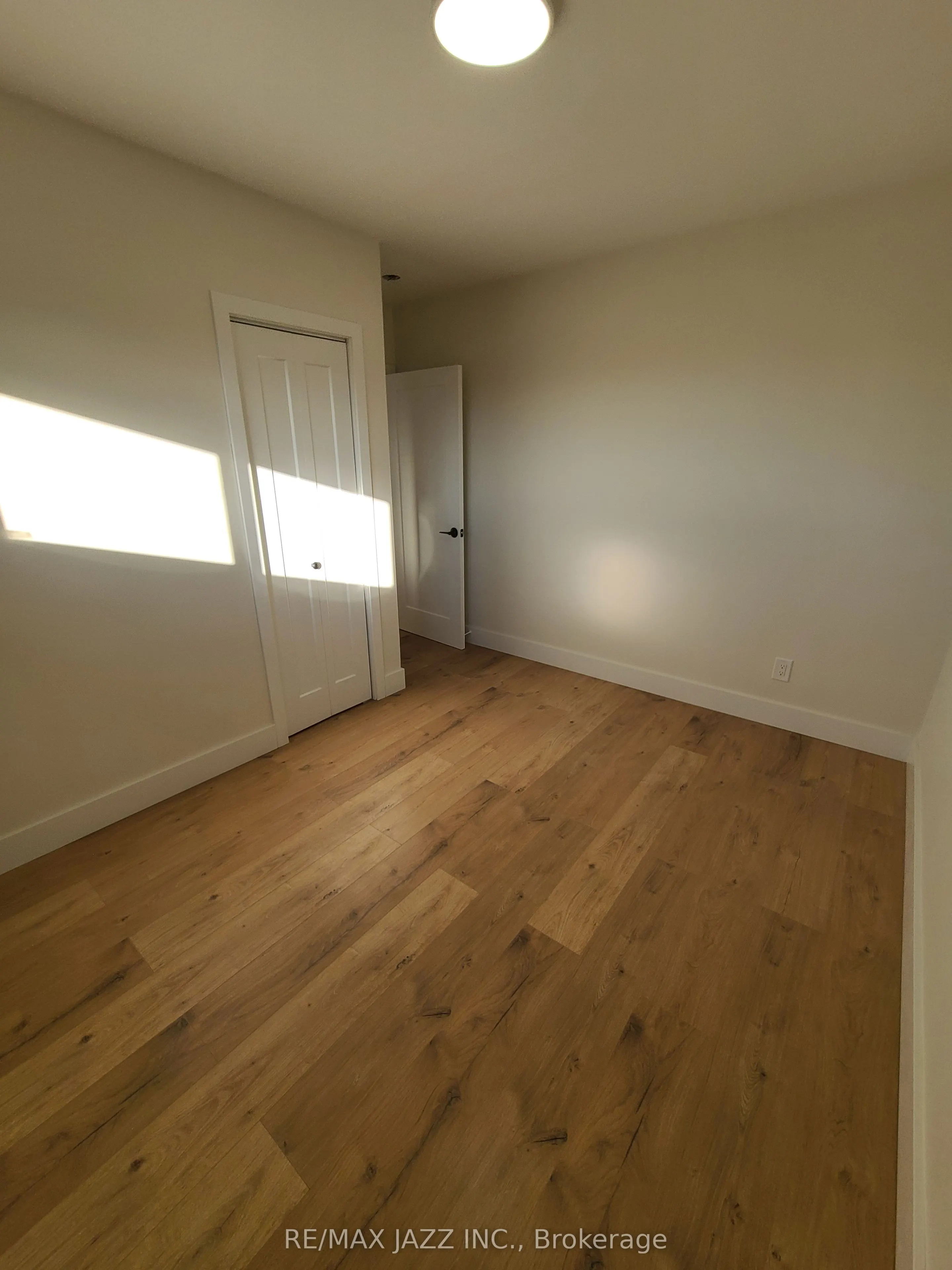 78 Parkway Crescent, #Upper