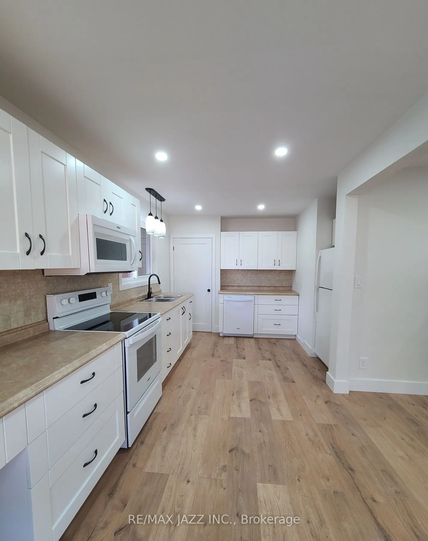 78 Parkway Crescent, #Upper