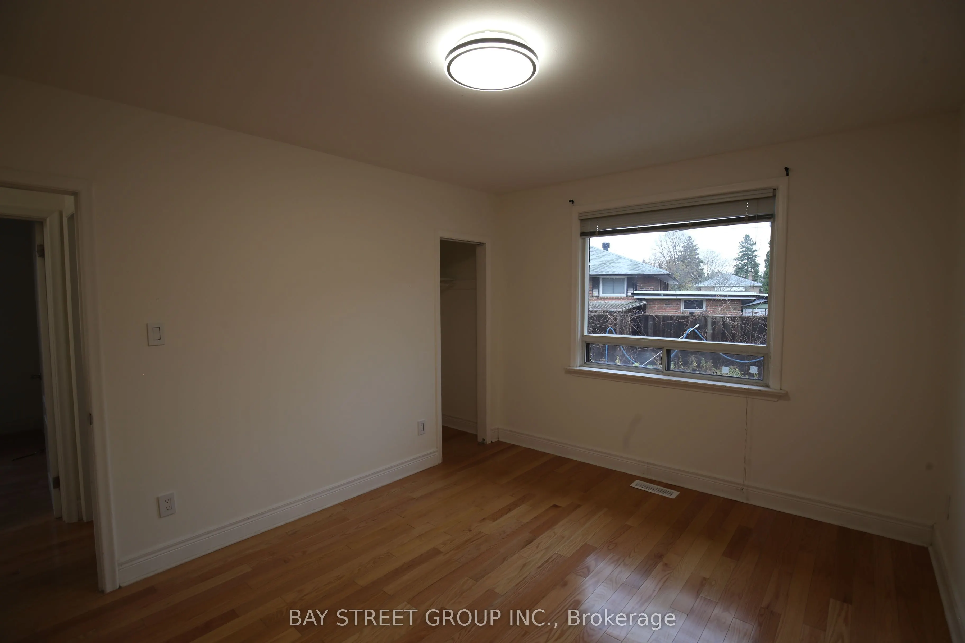 27 Manorwood Road