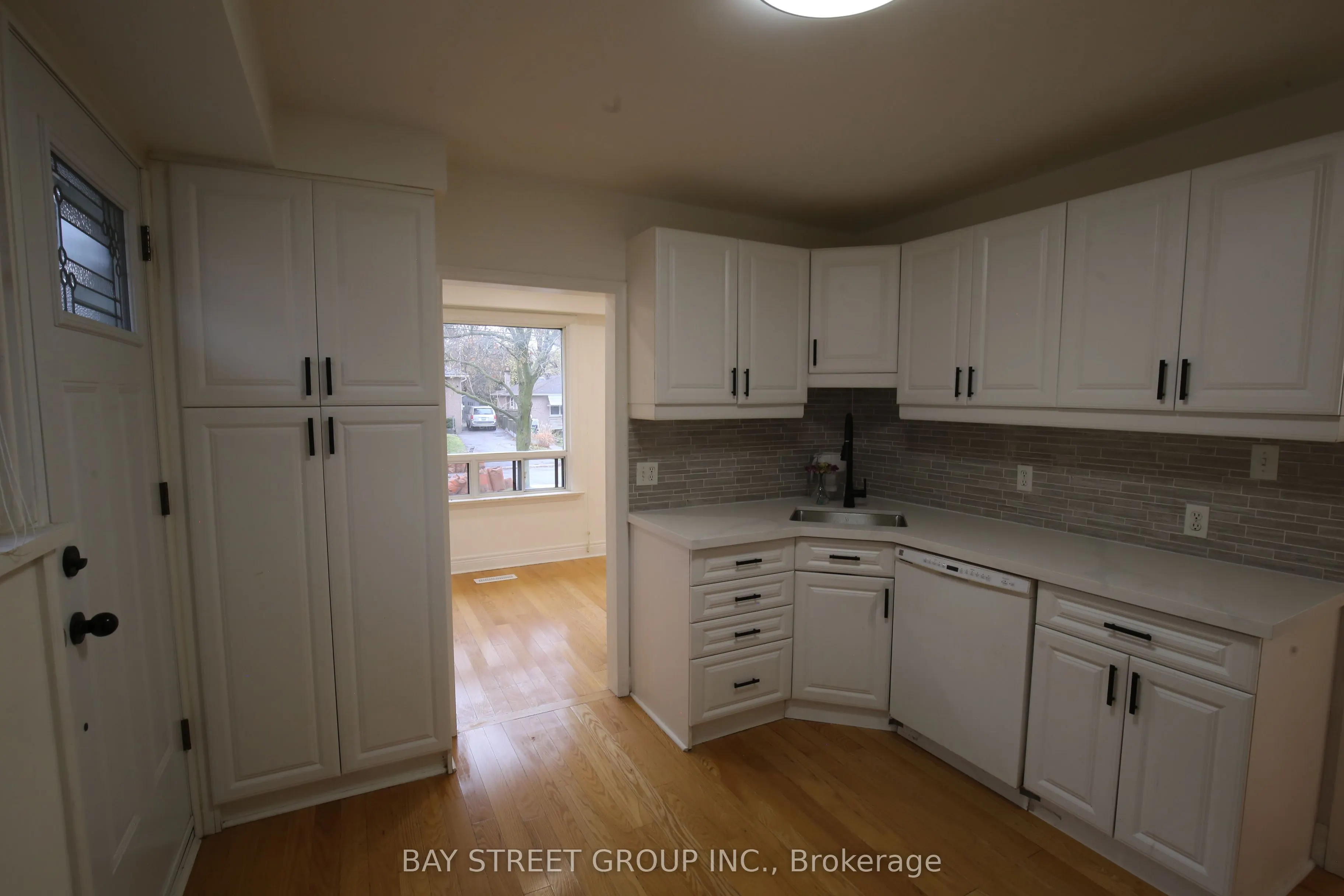 27 Manorwood Road