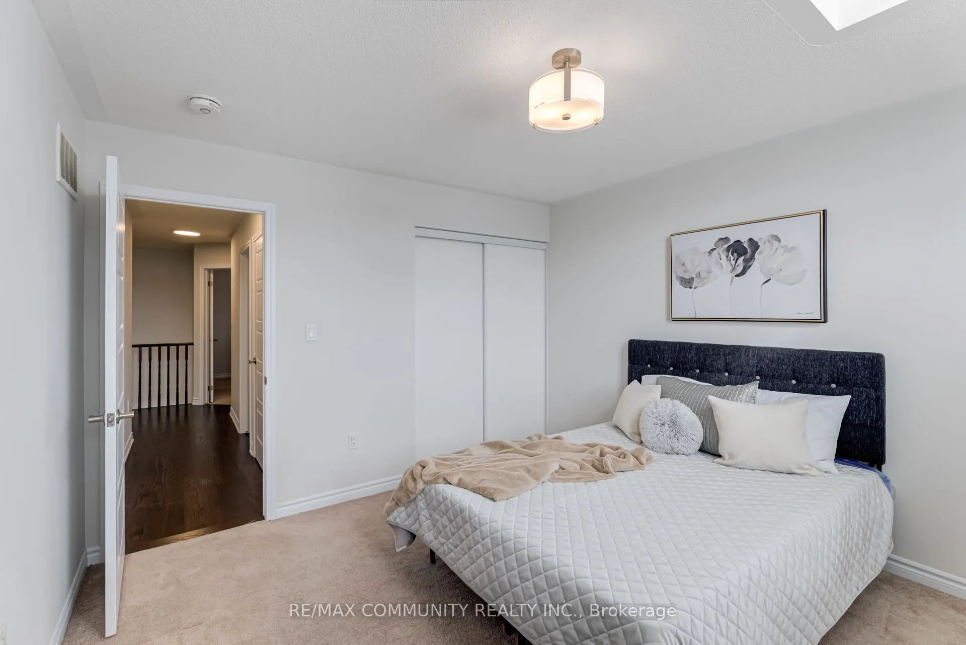 1044 Cameo Street