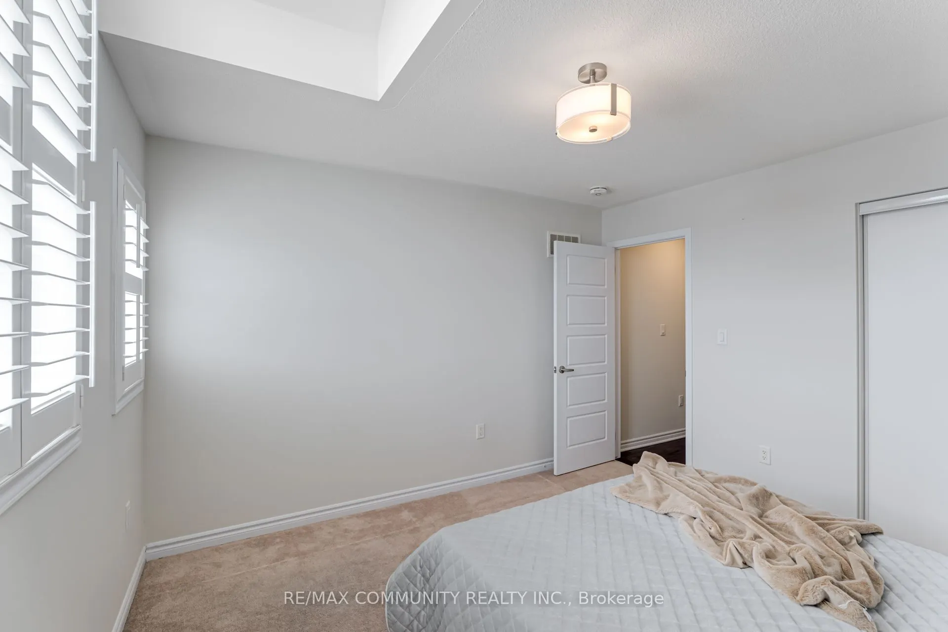 1044 Cameo Street