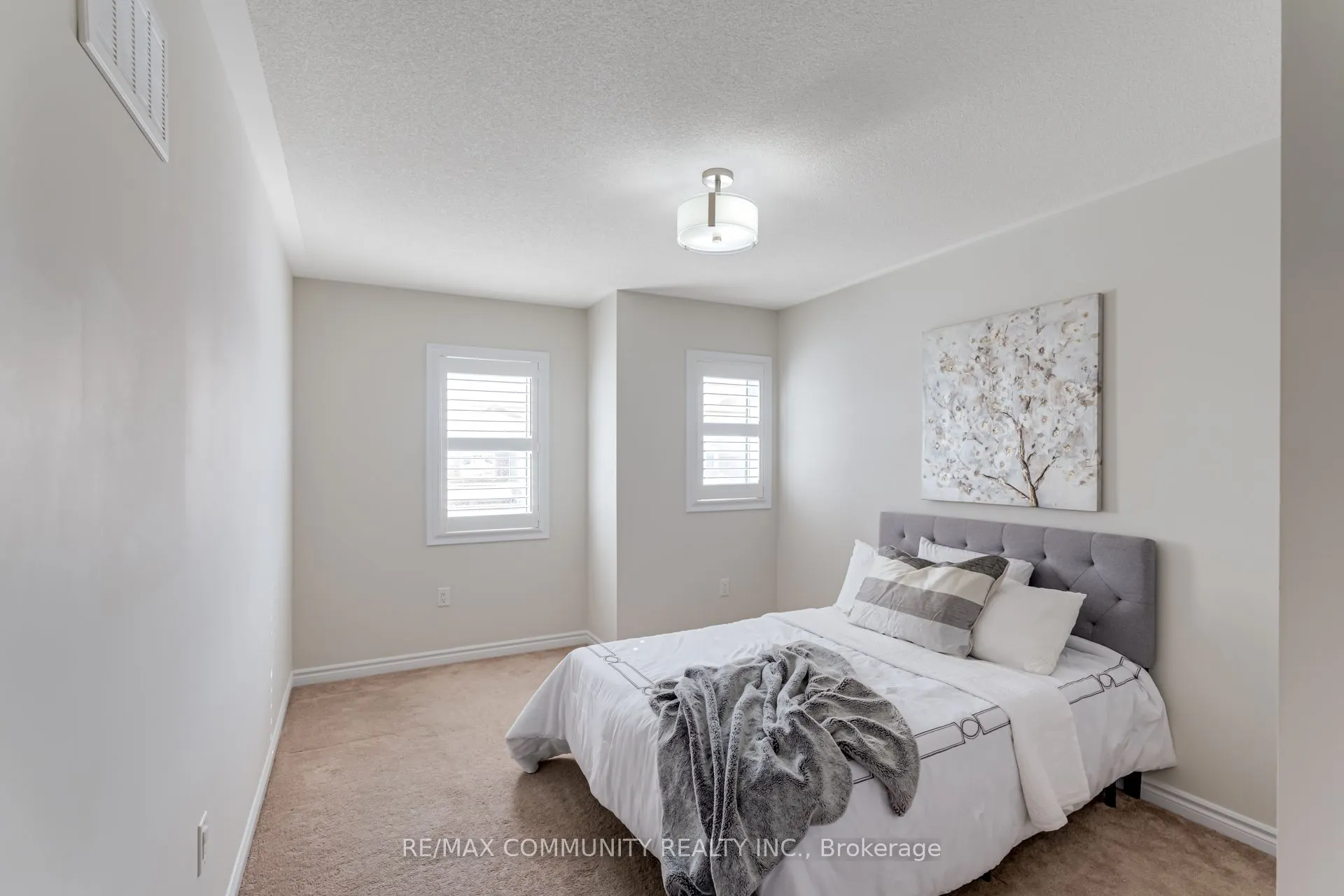 1044 Cameo Street
