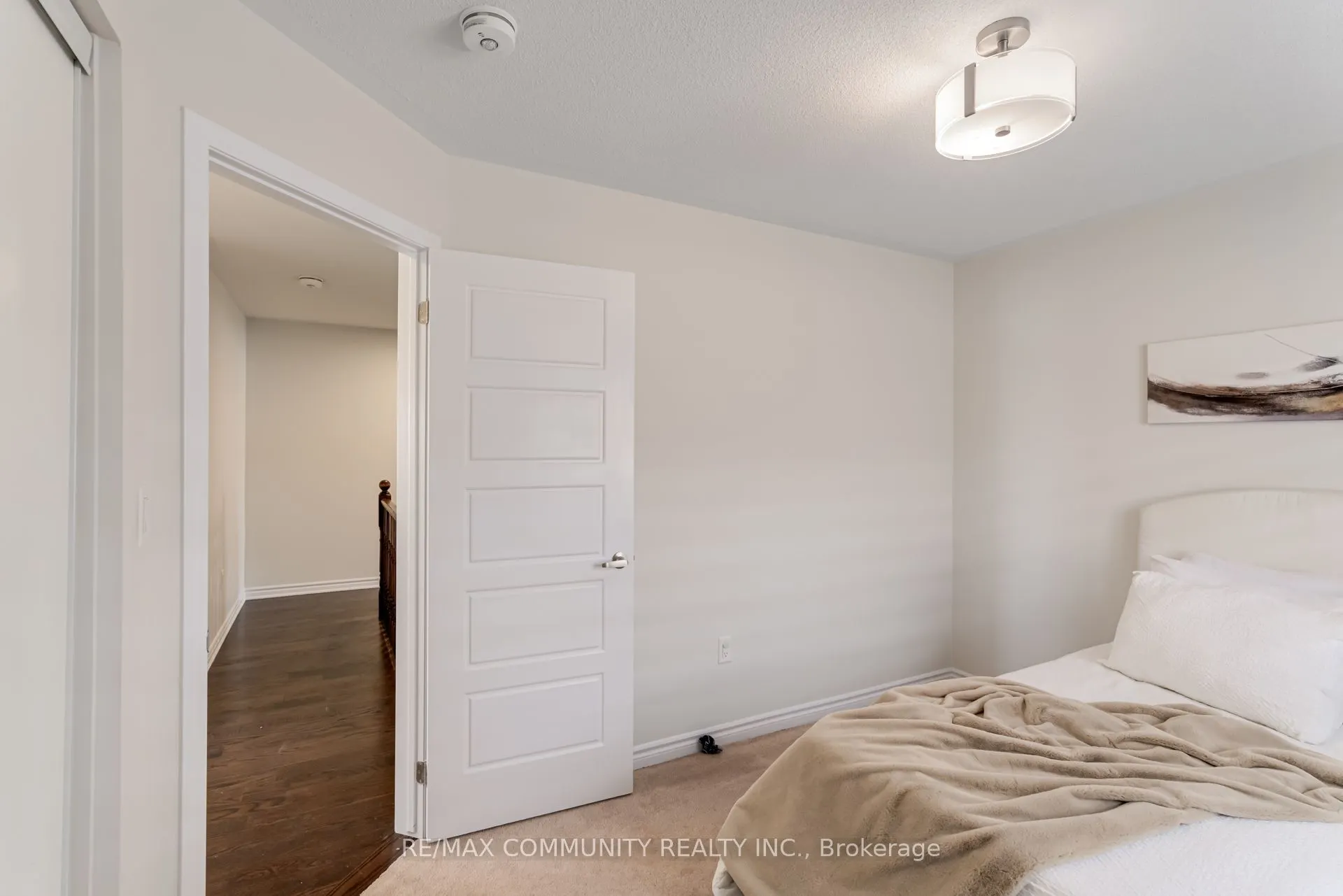 1044 Cameo Street