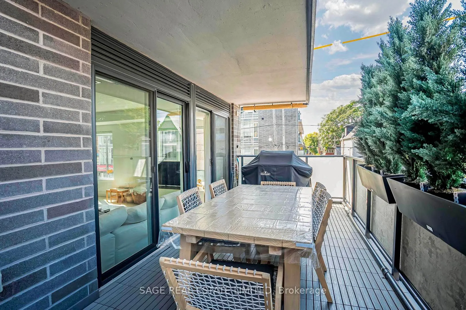 1888 Queen Street E #206