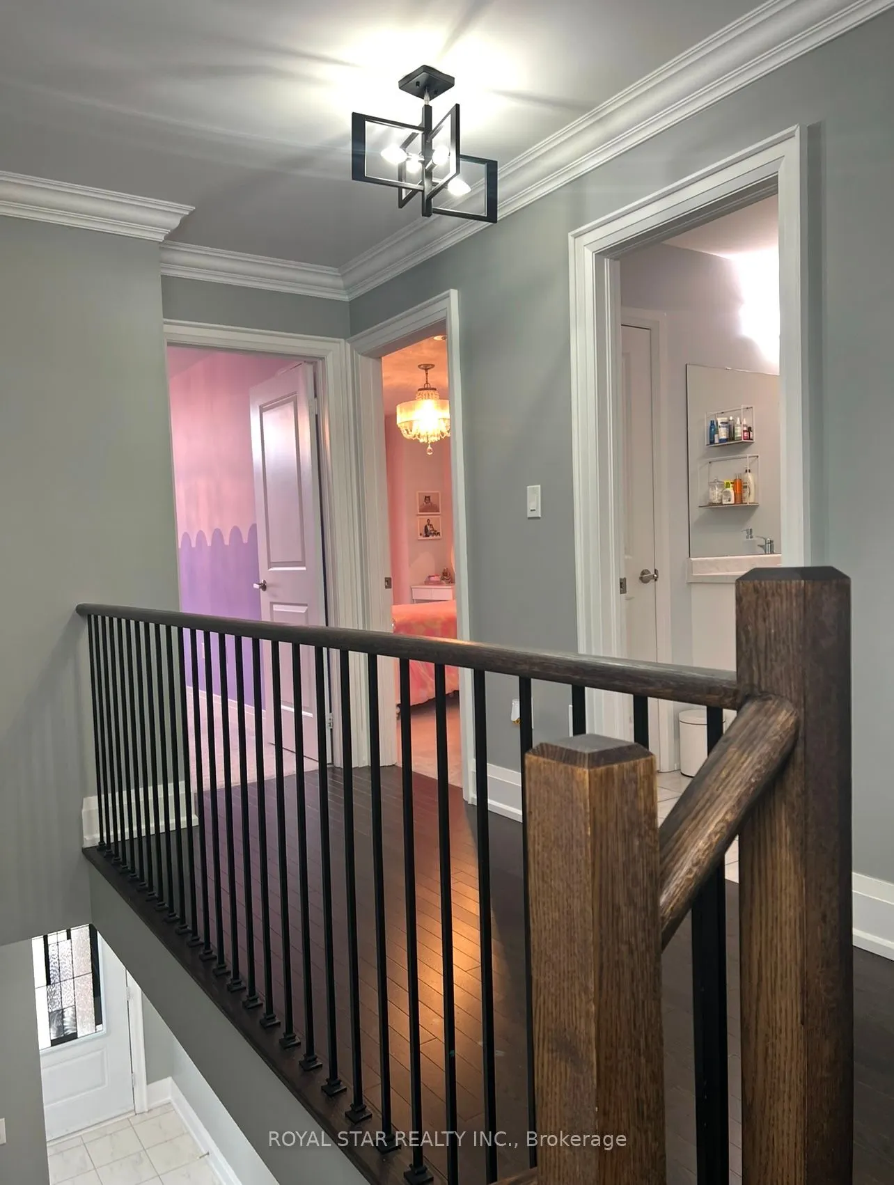 25 Christine Elliott Avenue