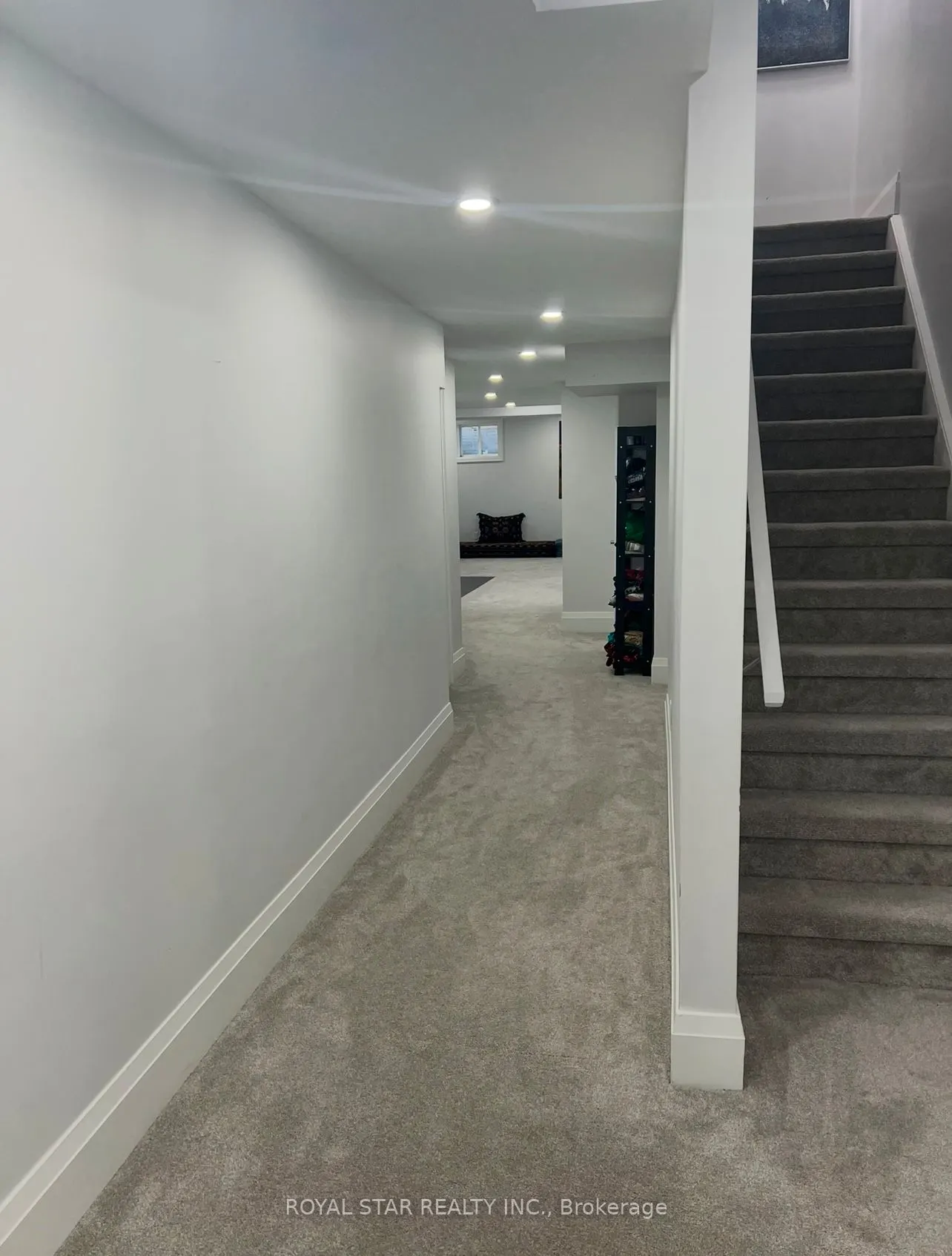 25 Christine Elliott Avenue
