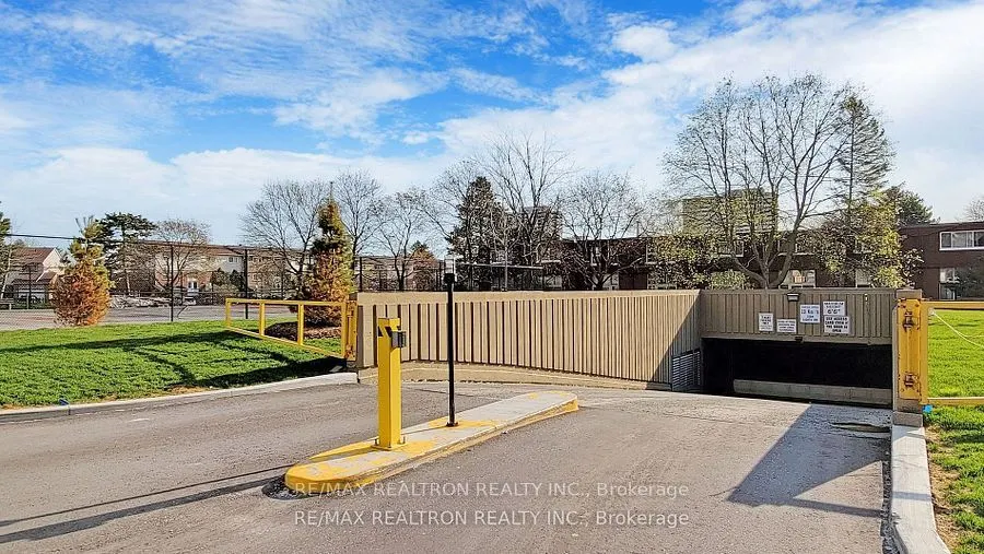 65 Huntingdale Boulevard, #1106