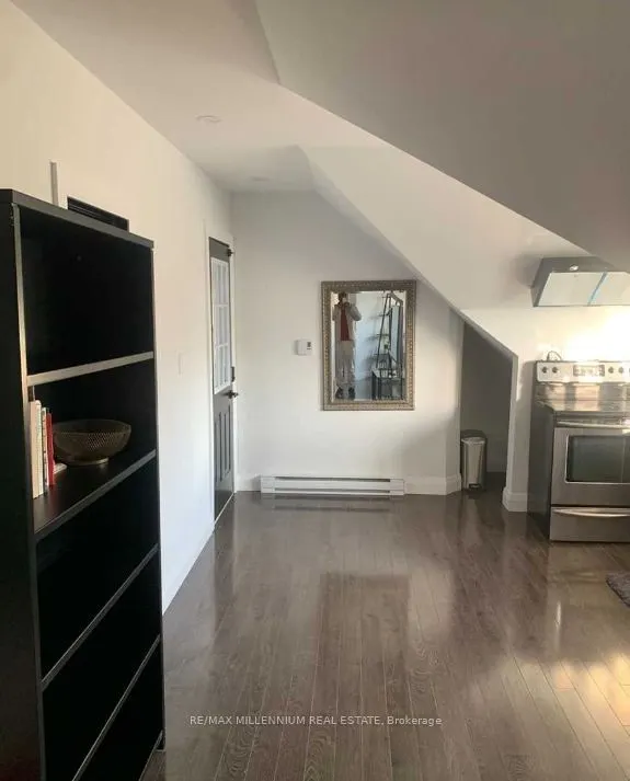 1050 Dunbarton Road