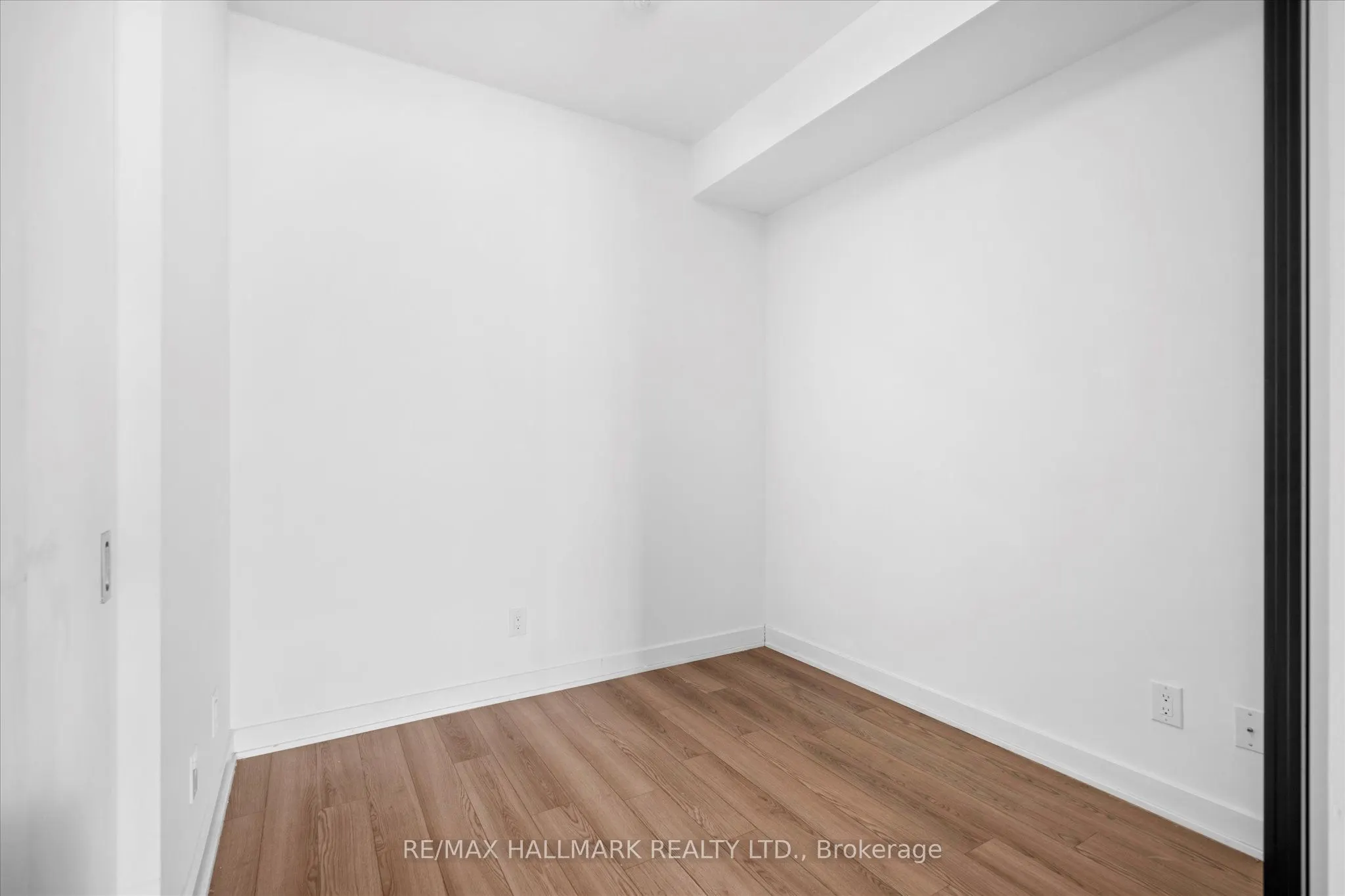 2799 Kingston Road, #619