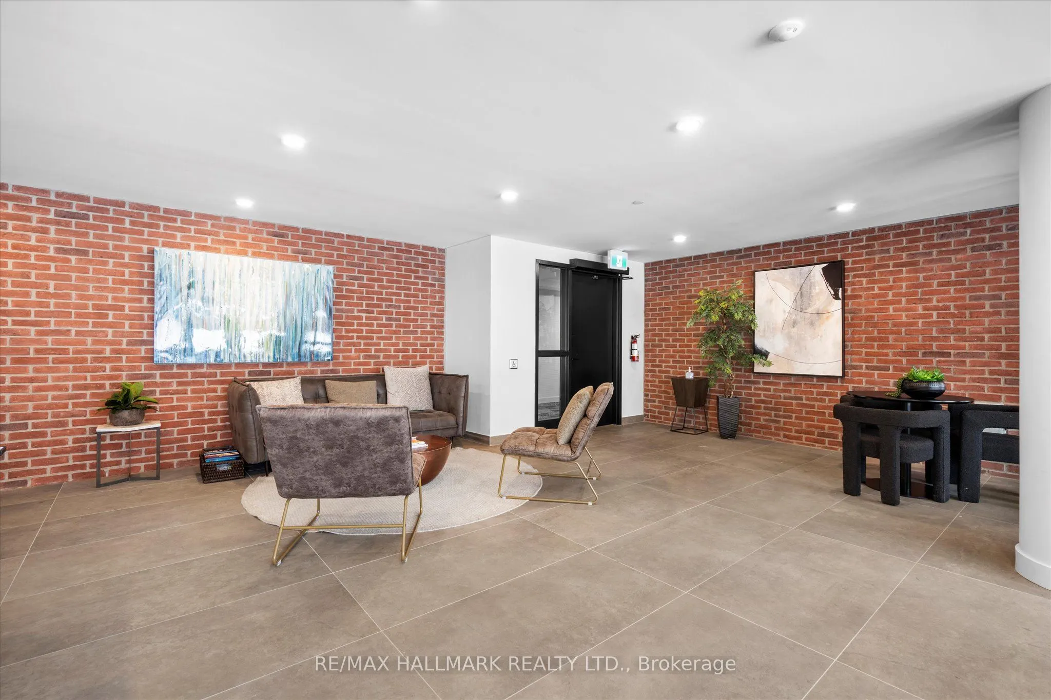 2799 Kingston Road, #619
