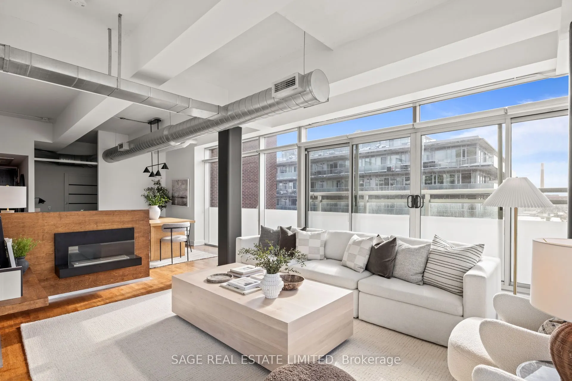 233 Carlaw Avenue #601