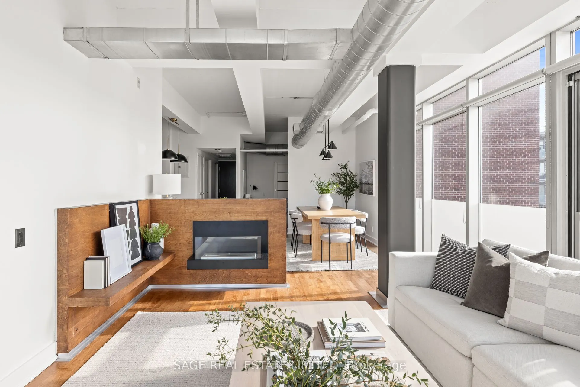 233 Carlaw Avenue #601