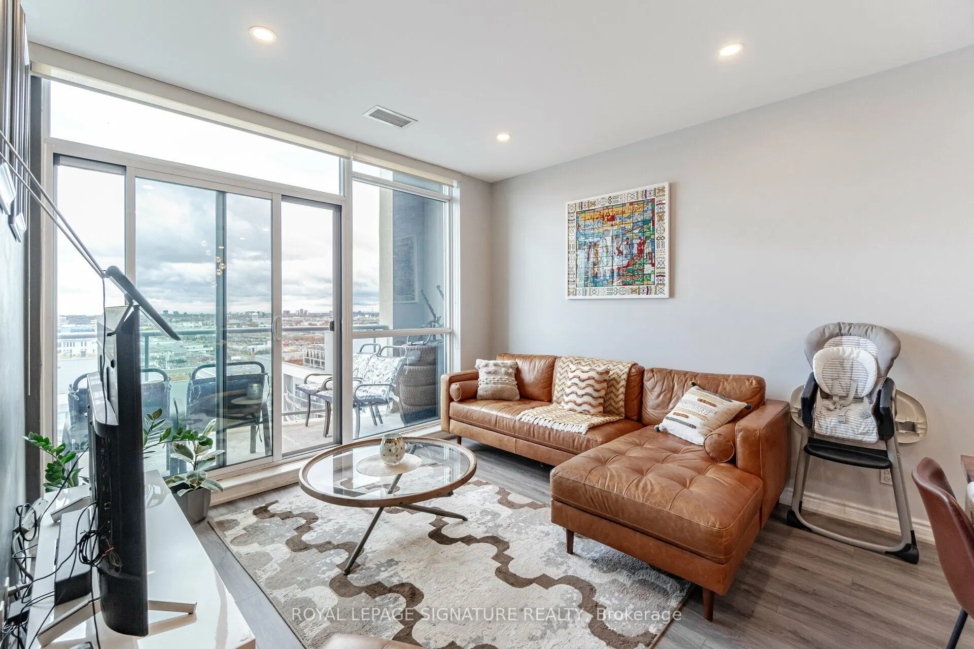 1328 Birchmount Road, #PH01