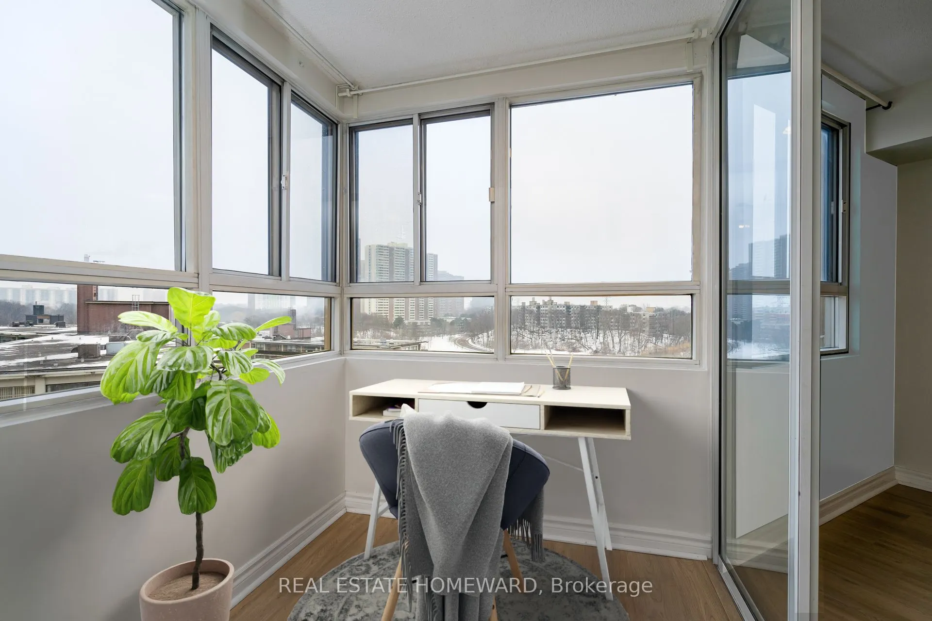 4 Park Vista Drive, #1413