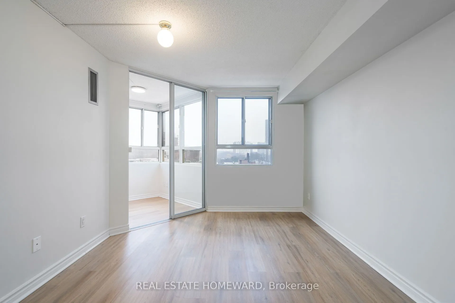 4 Park Vista Drive, #1413