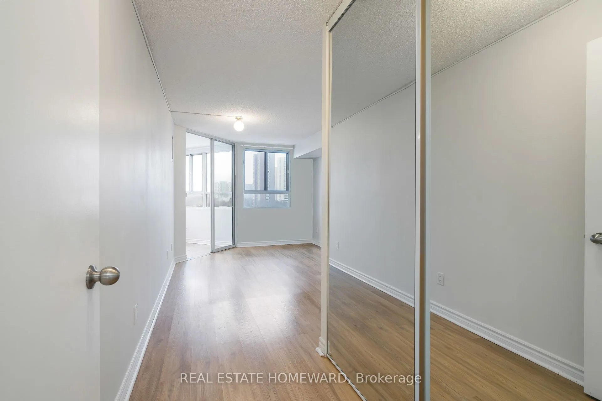 4 Park Vista Drive, #1413