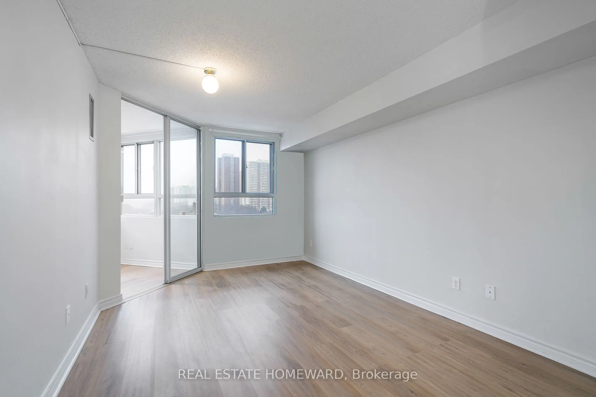 4 Park Vista Drive, #1413