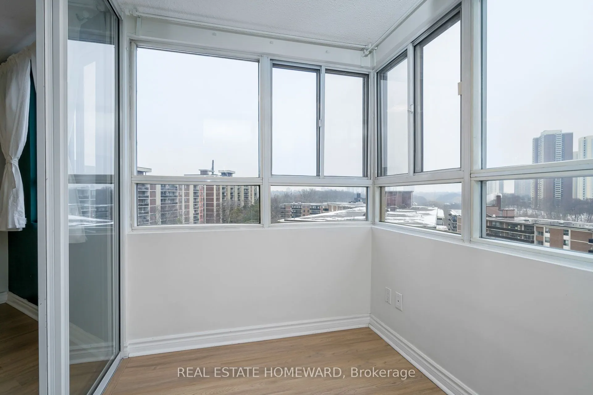4 Park Vista Drive, #1413