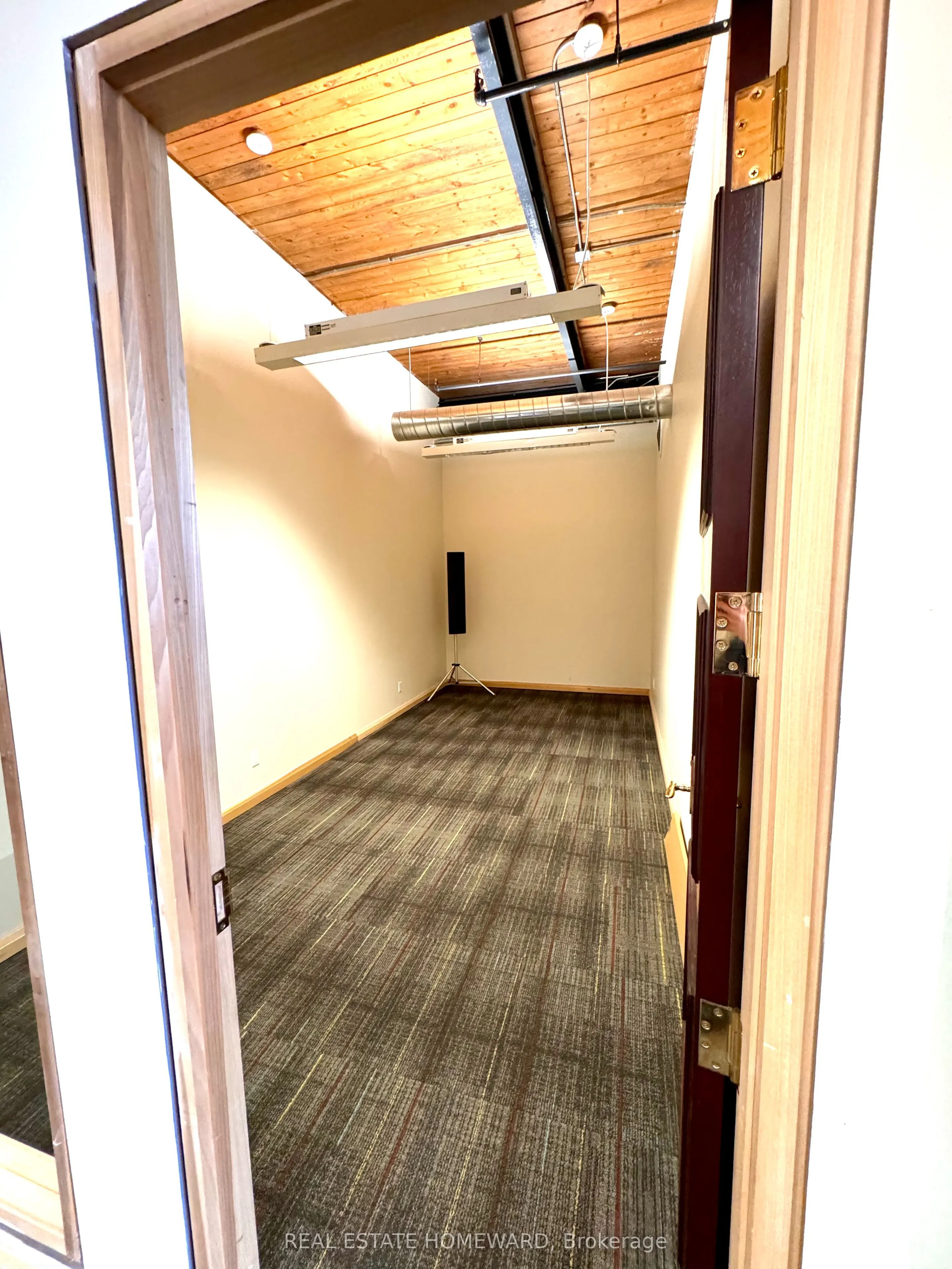 36 Northline Road, #9