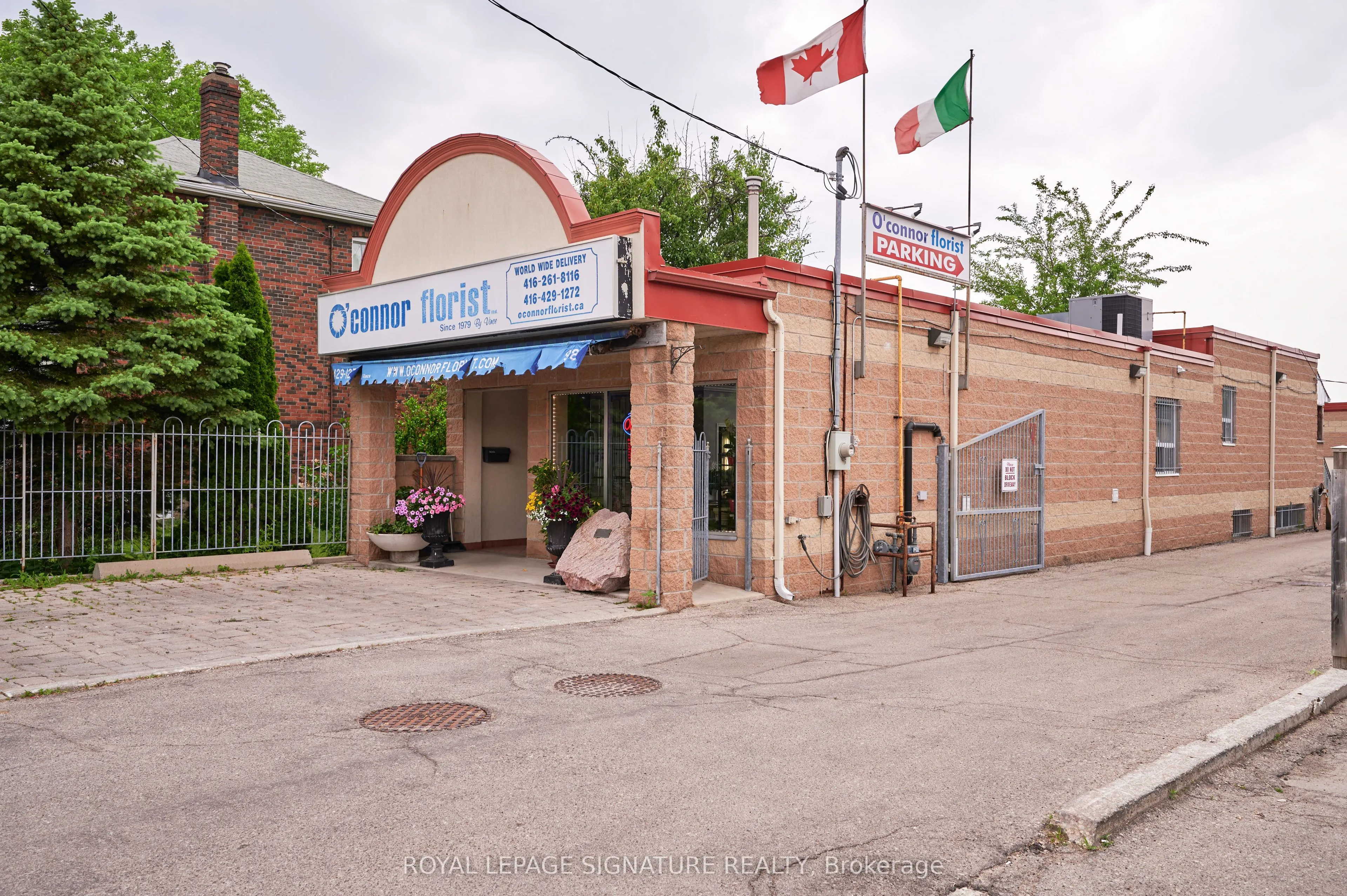 550 Danforth Road