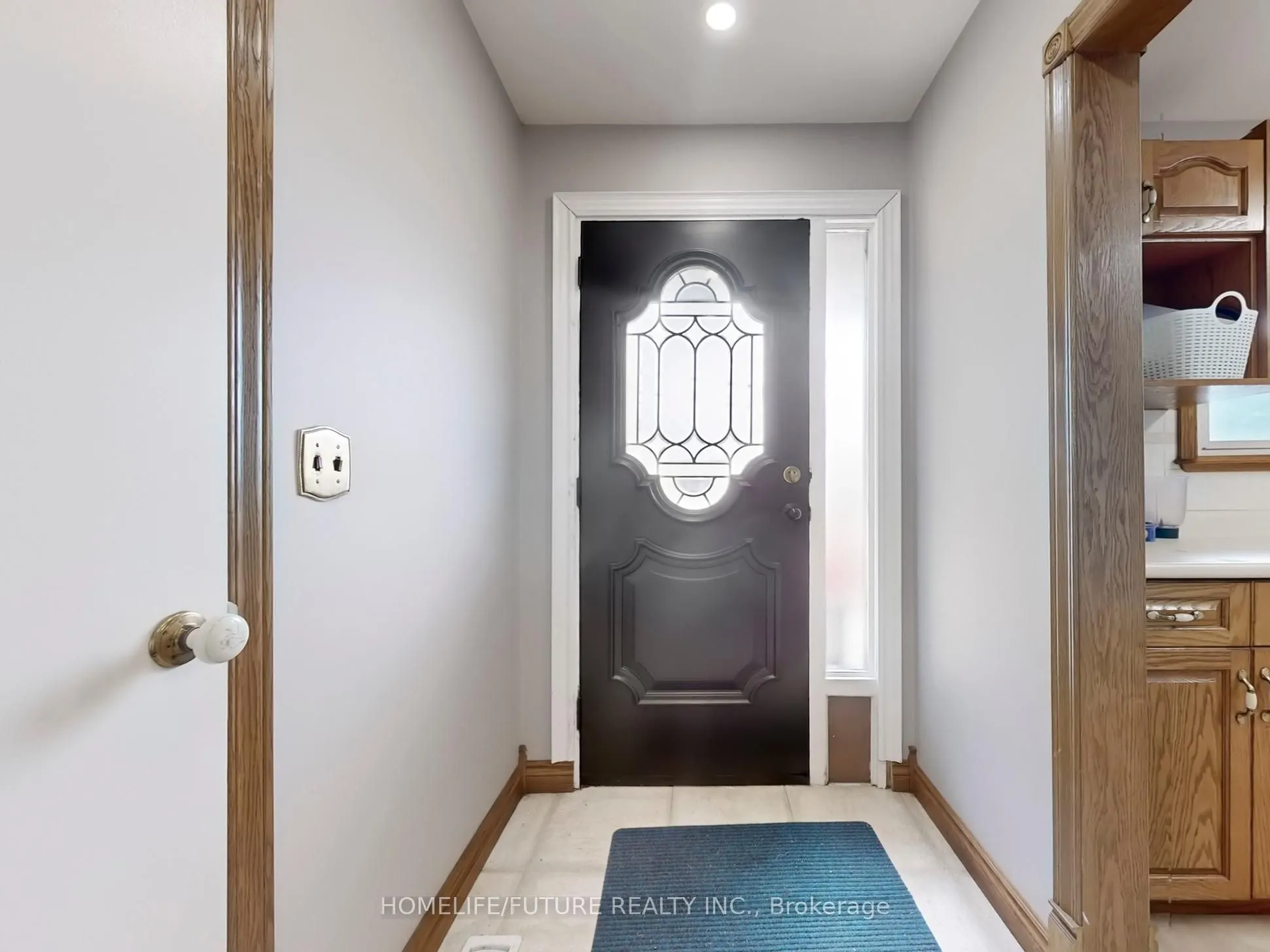 1500 Simcoe Street N