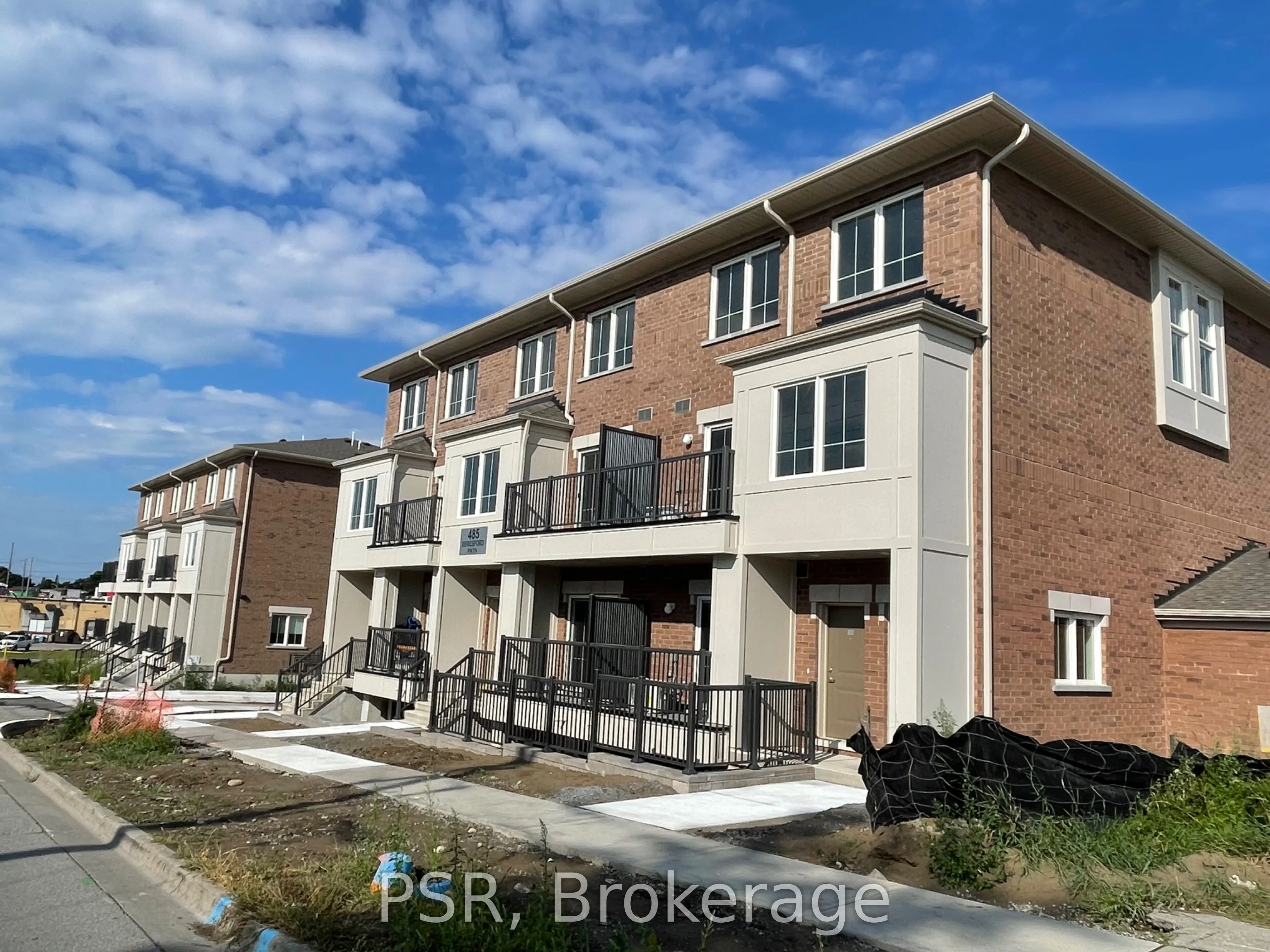485 Beresford Path, #7