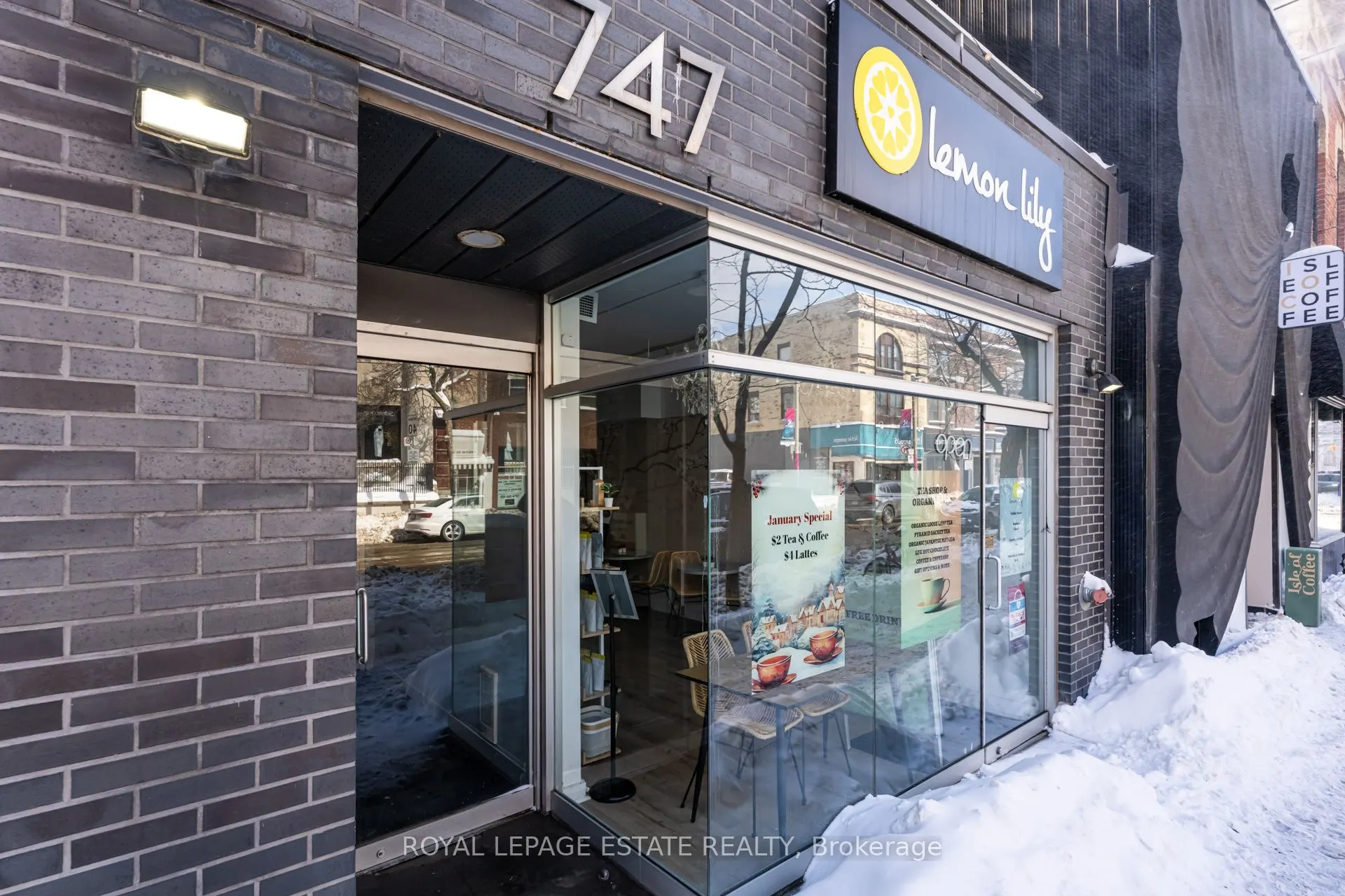 747 Queen Street E, #403