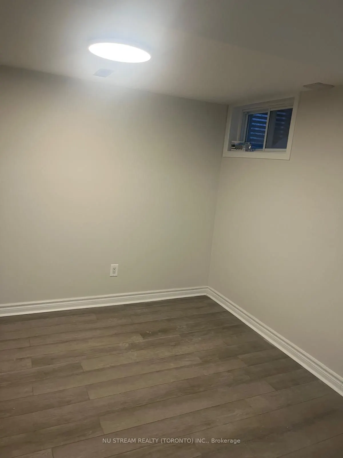 132 Heatherside Drive, #Basement