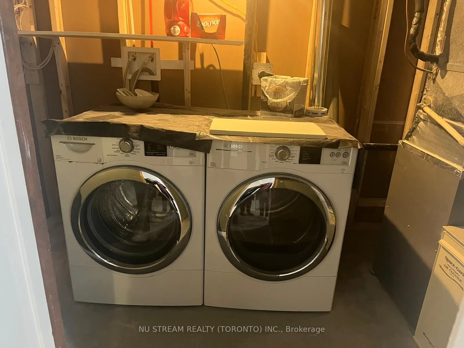 132 Heatherside Drive, #Basement