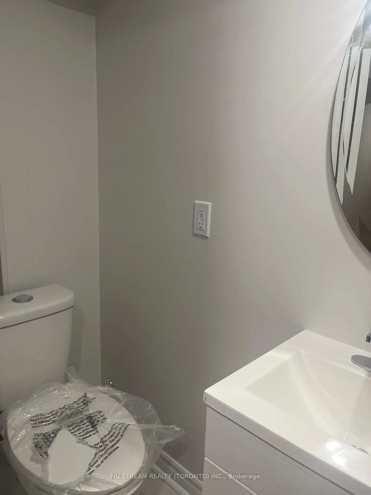 132 Heatherside Drive, #Basement