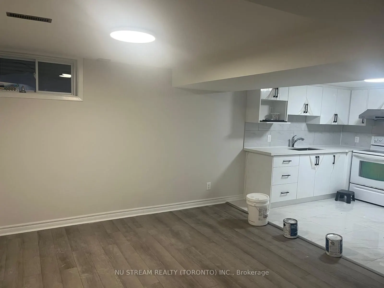 132 Heatherside Drive, #Basement