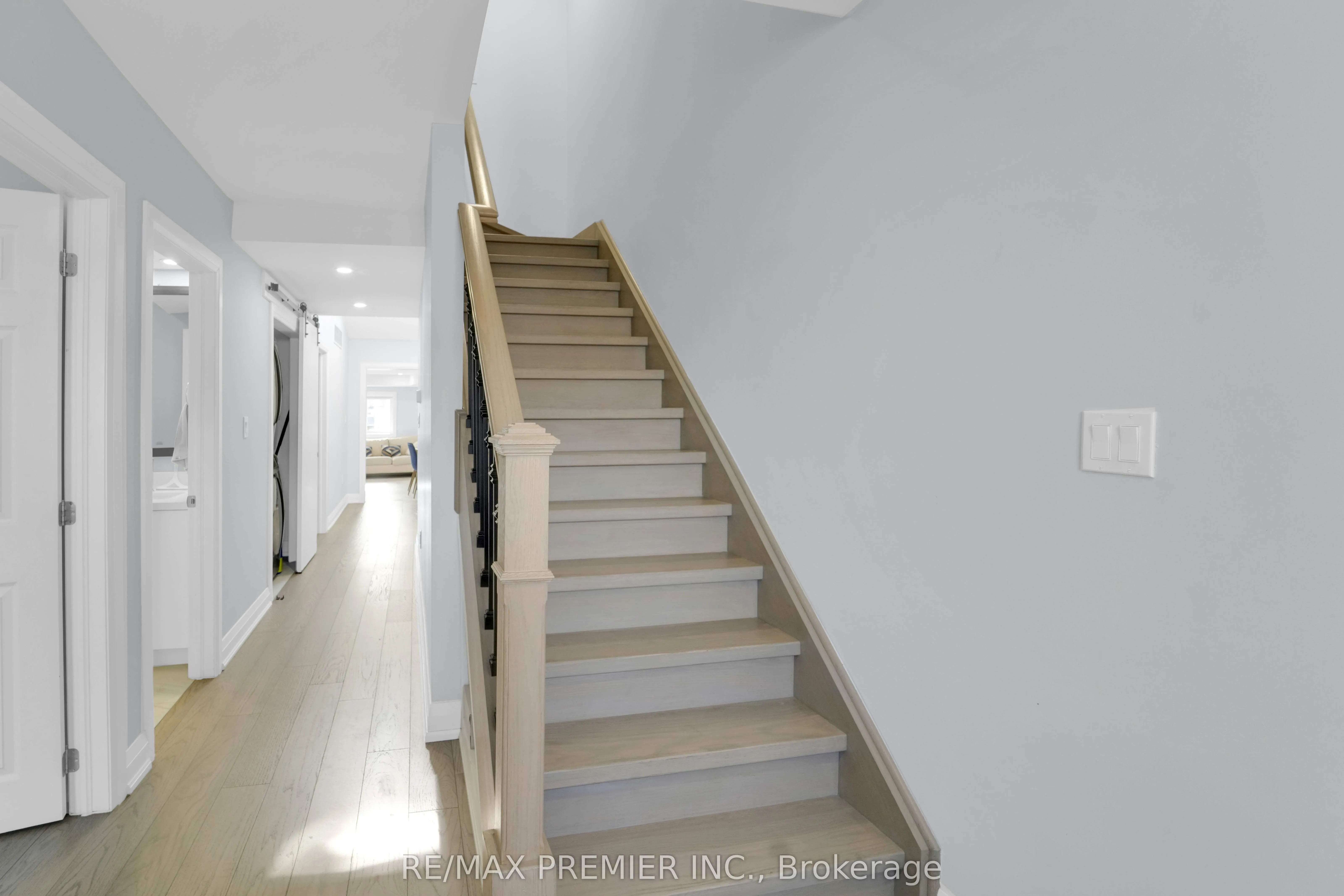 434 Victoria Park Avenue