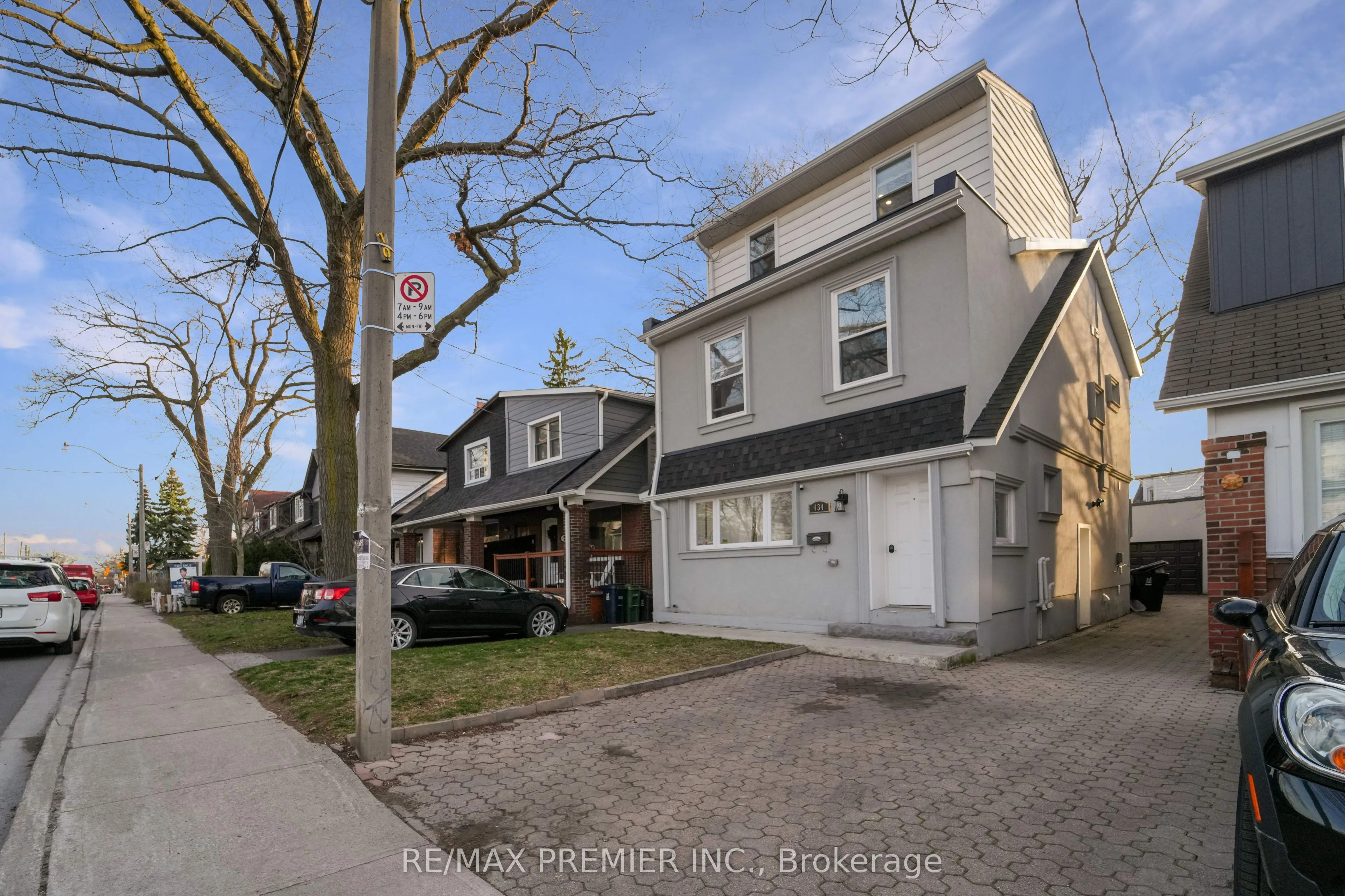 434 Victoria Park Avenue