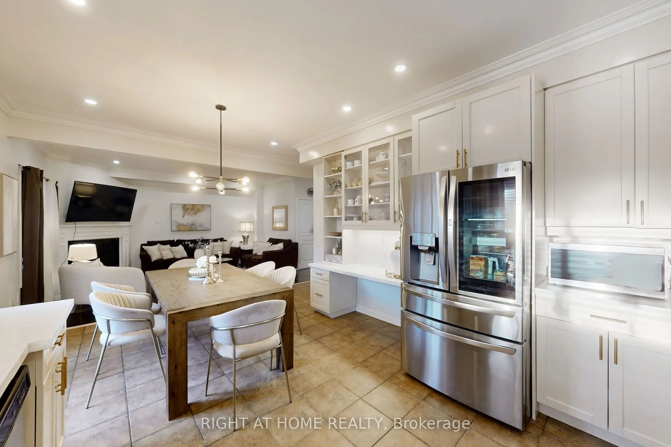 78 Middlecote Drive